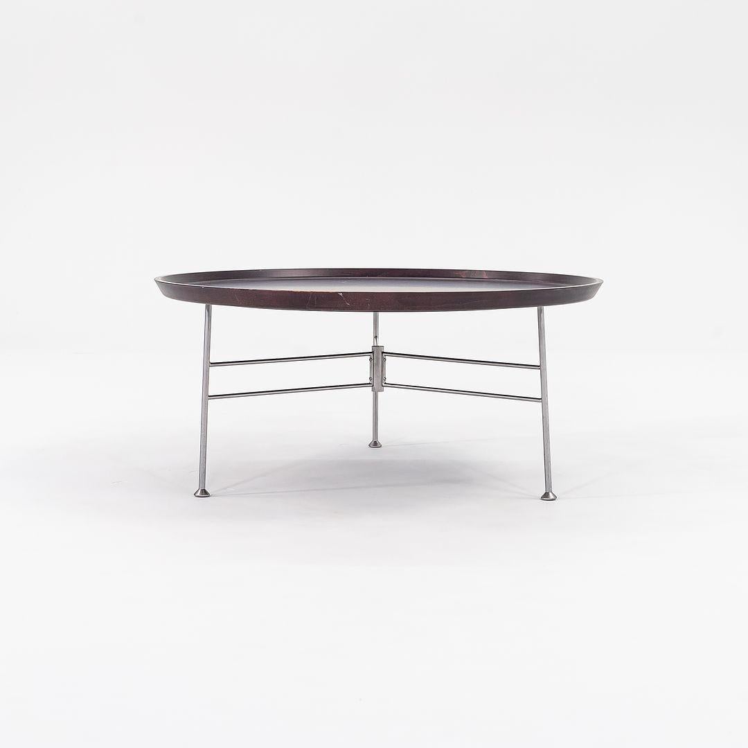 Si tratta di un tavolino rotondo 'ÄòMogador'Äô, progettato inizialmente da Didier Gomez per Ligne Roset nel 2001. Questi esemplari sono stati prodotti in Francia nei primi anni 2000. Il prezzo indicato comprende un tavolo e ne abbiamo 5 disponibili