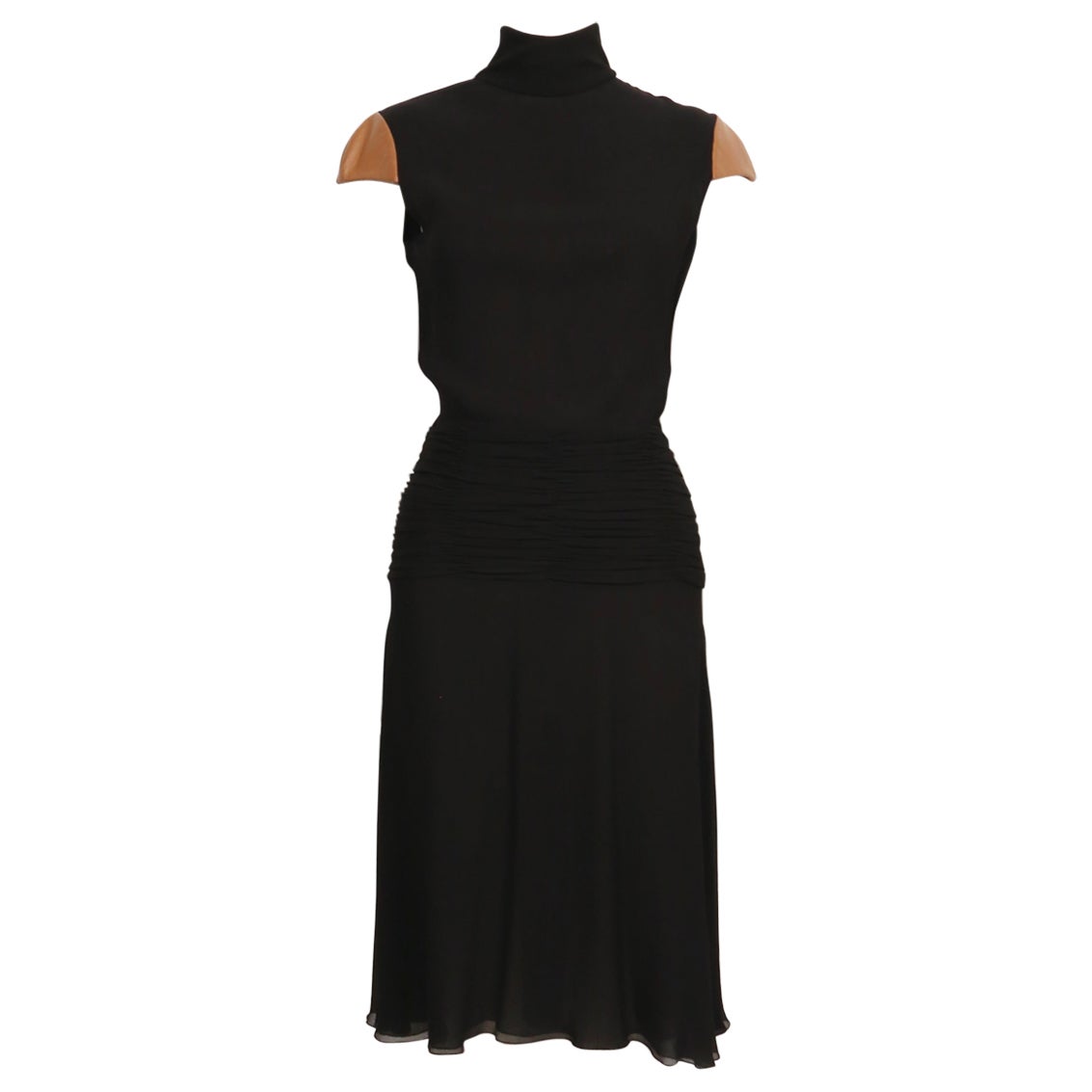 2001 GIANNI VERSACE COUTURE Seidenchiffonkleid aus Seide mit Lederkappenärmeln