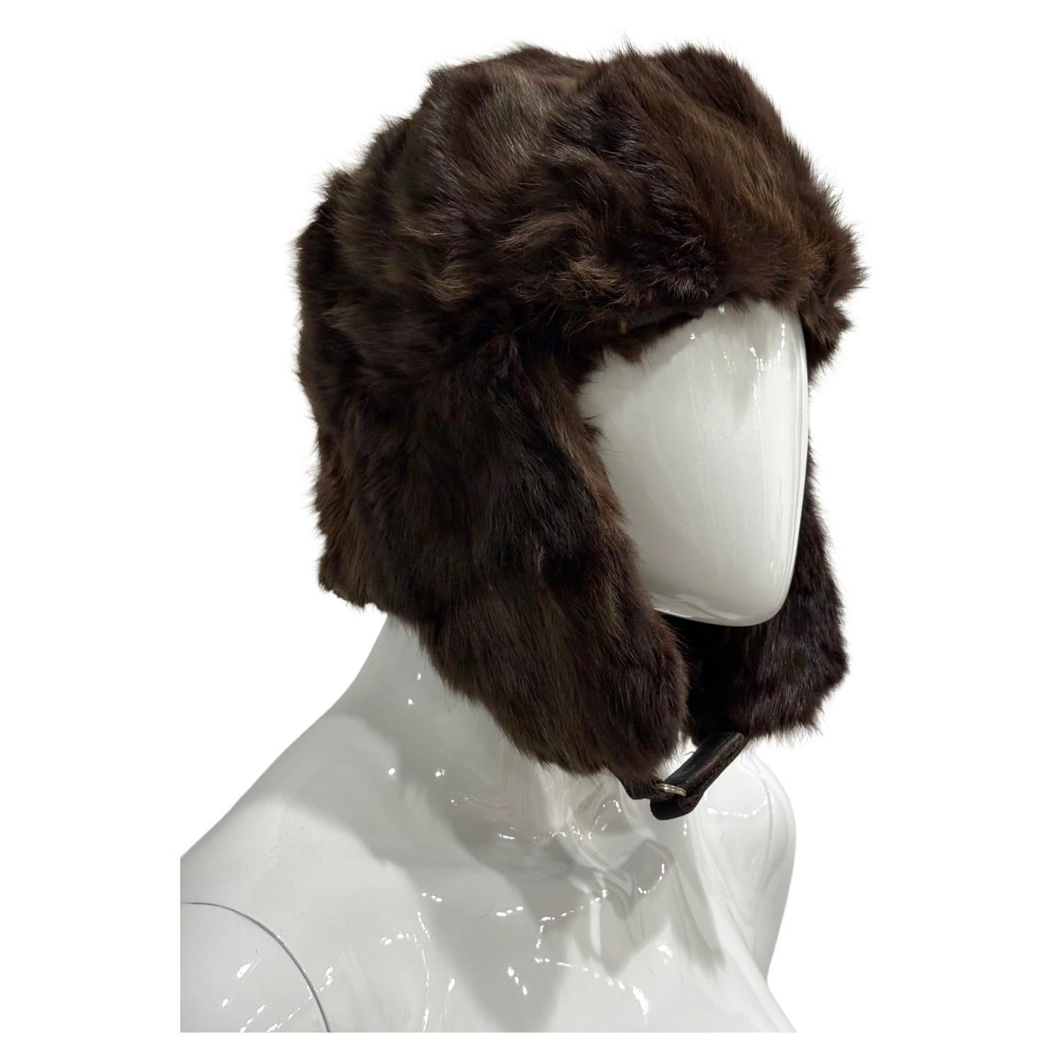 2001 Gucci by Tom Ford real fur hat