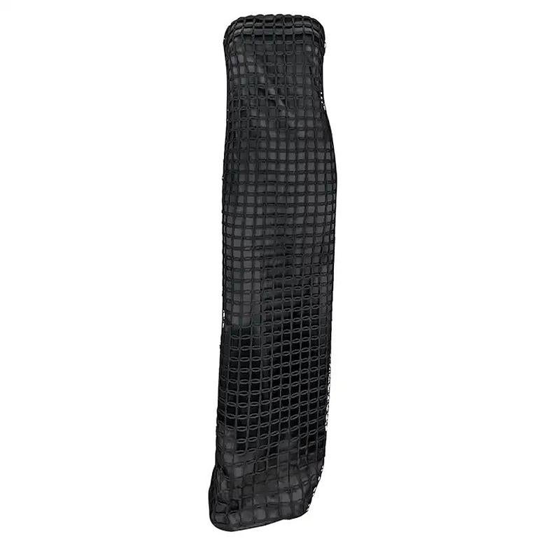 2001 Gucci by Tom Ford Muestra Vestido negro de satén sin tirantes con superposición de red en venta