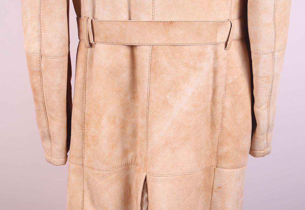 2001 Gucci Tom Ford AW 2001 Pasarela Abrigo largo de piel de oveja en Bueno estado para la venta en Алматинский Почтамт, KZ