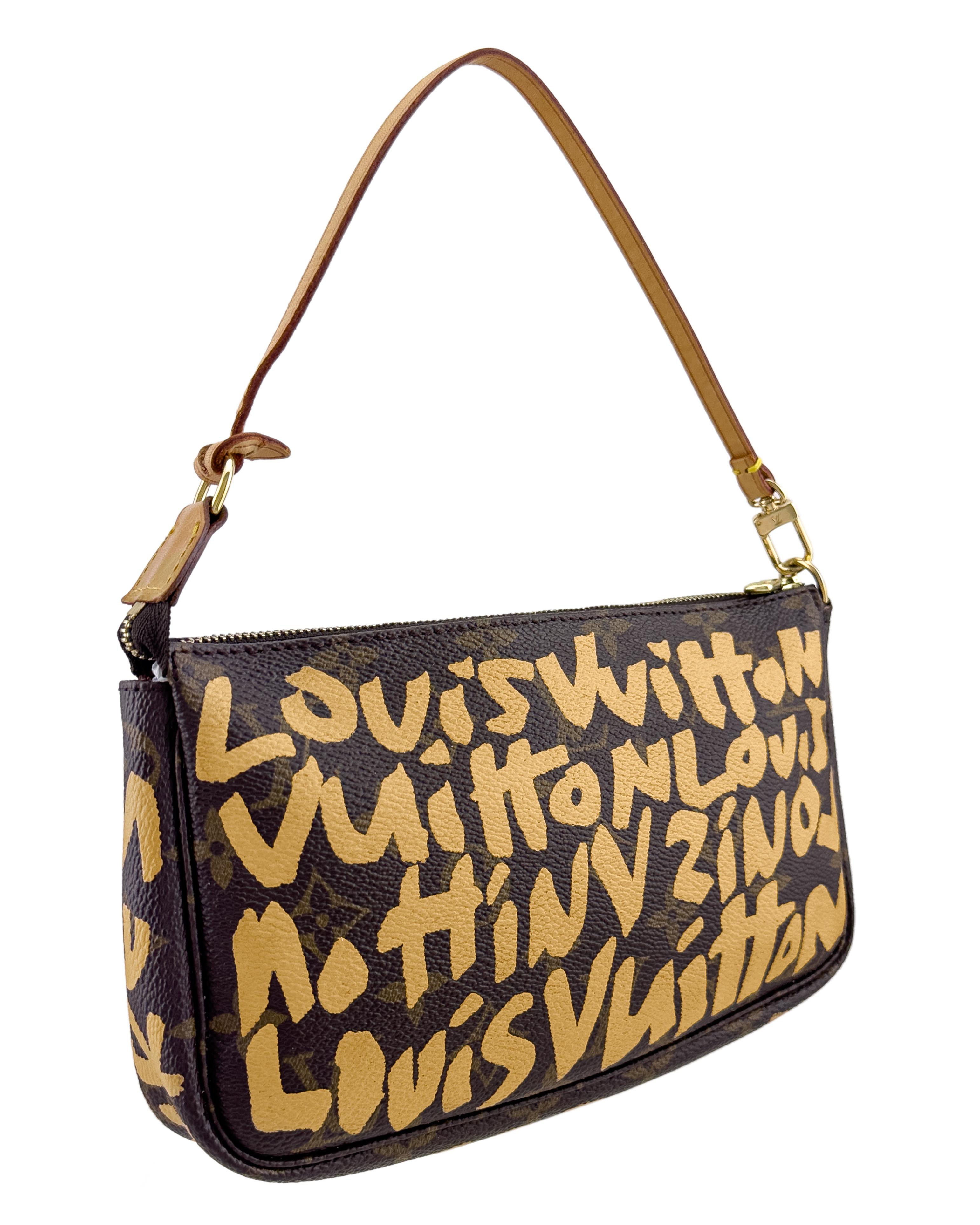 Iconic Louis Vuitton x Stephen Sprouse collaboration collection pochette bag with tan graffiti. In very good vintage condition, this bag shape is still manufactured but the Sprouse graffiti exterior is unique to this collection. Made of PVC coated