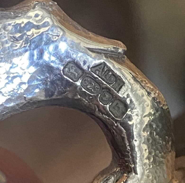 2001 Asprey & Garrard Griffon Lederkoffer aus massivem Sterlingsilber auf Marmorsockel (Moderne)