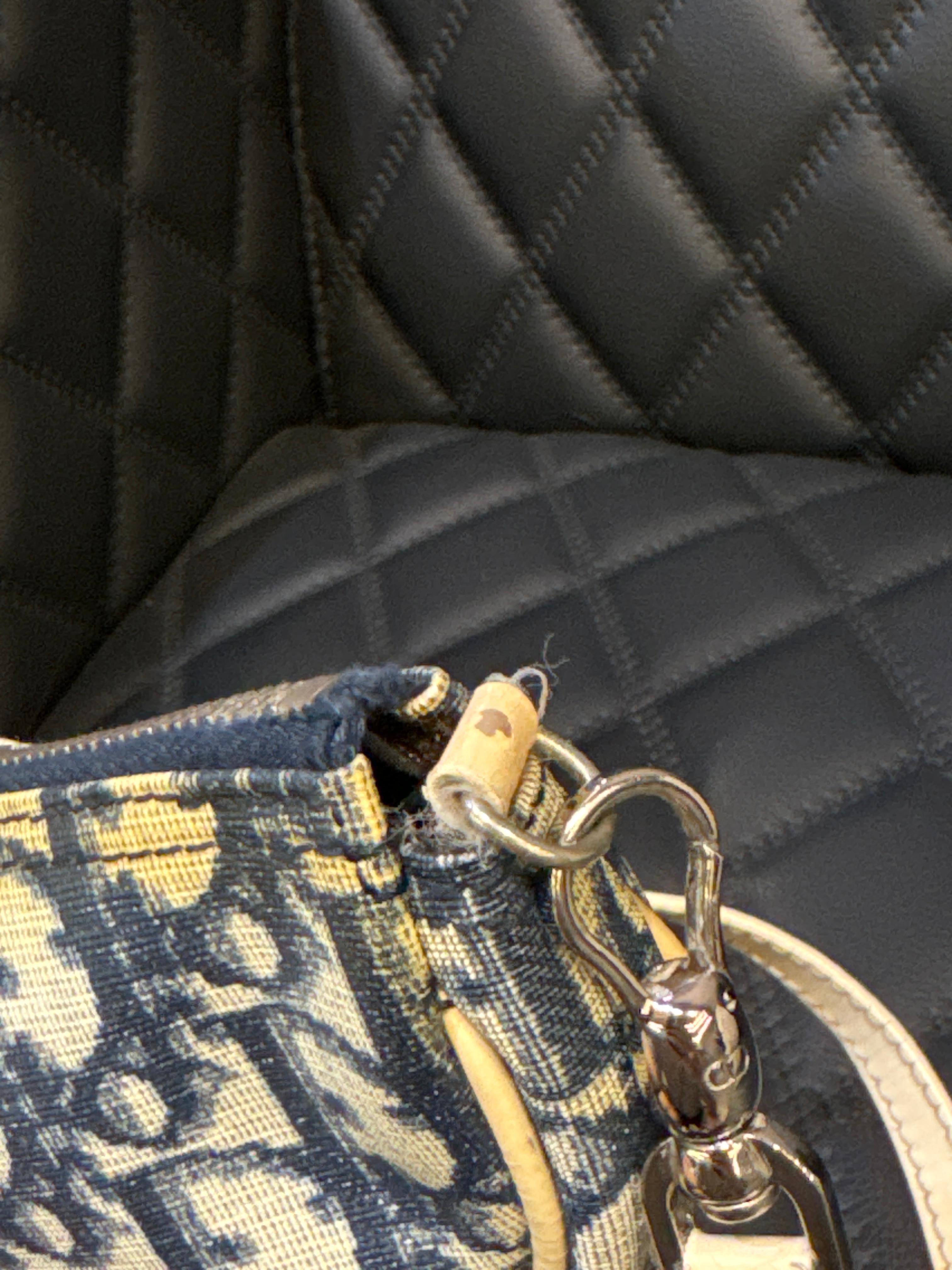 2001 Vintage Christian Dior Navy Oblique Saddle PVC Zip Pochette For Sale 3