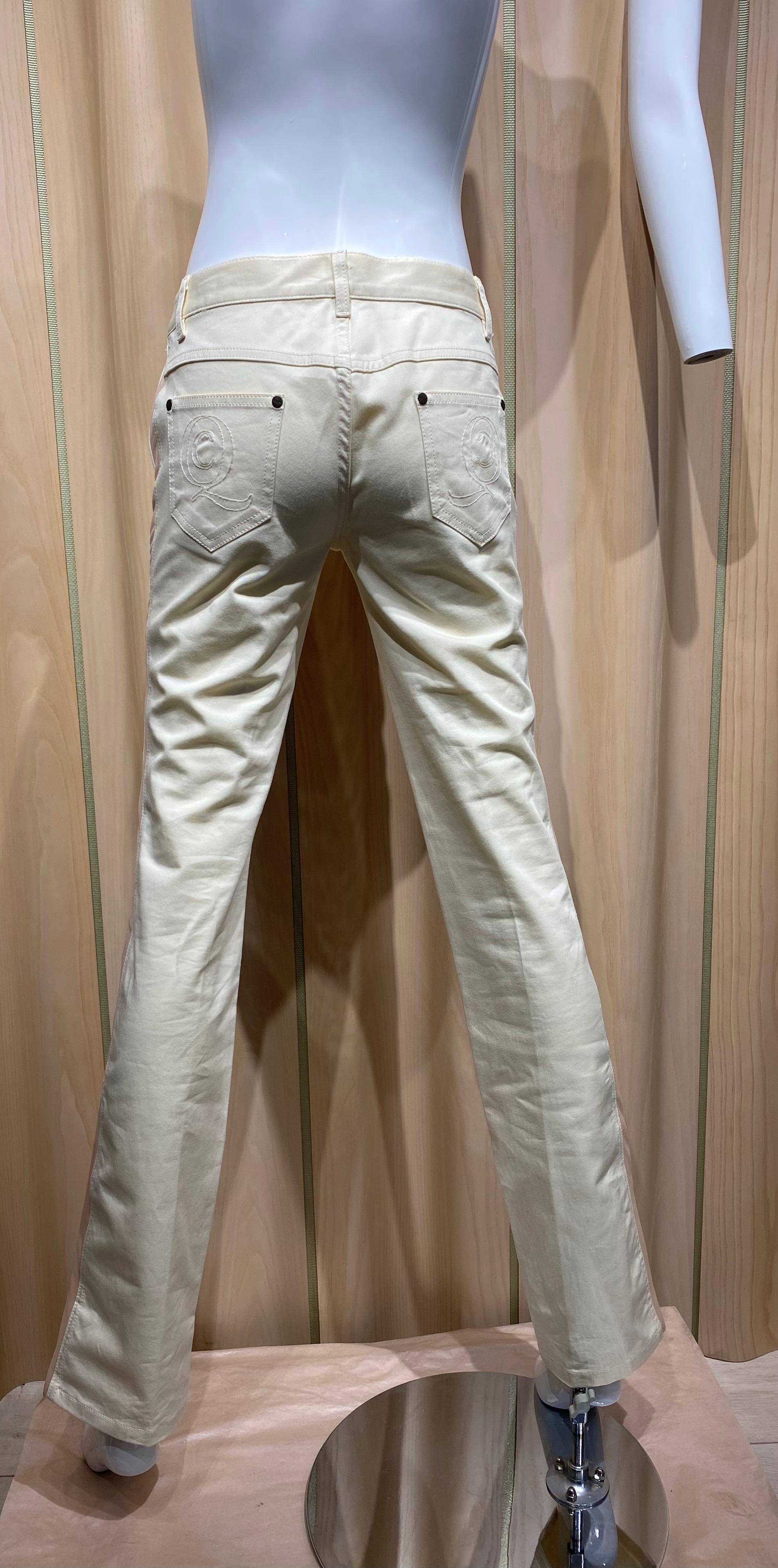 2002 Alexander McQueen - Top et pantalon ajustés à manches longues - Crème Pour femmes en vente