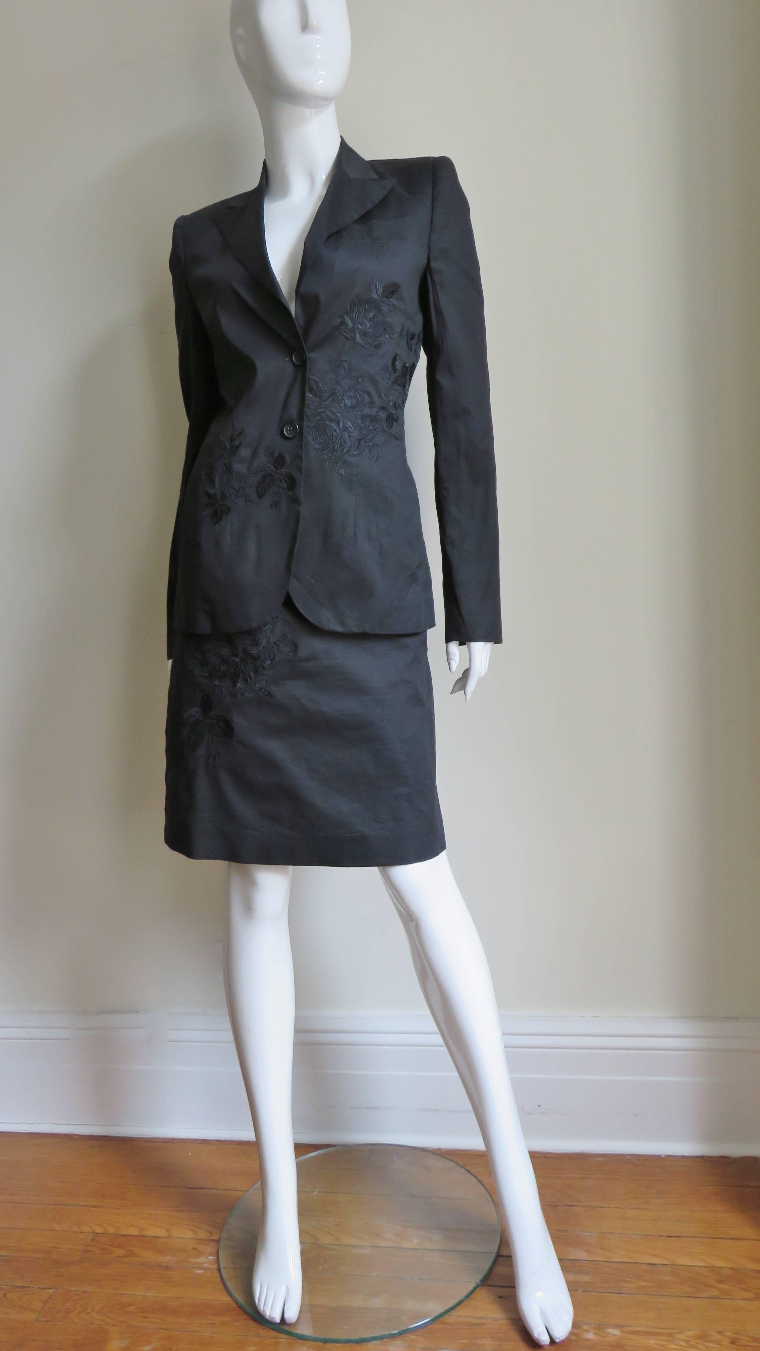 Alexander McQueen New S/S 2002 Three Piece Skirt Suit with Intricate Embroidery For Sale 2