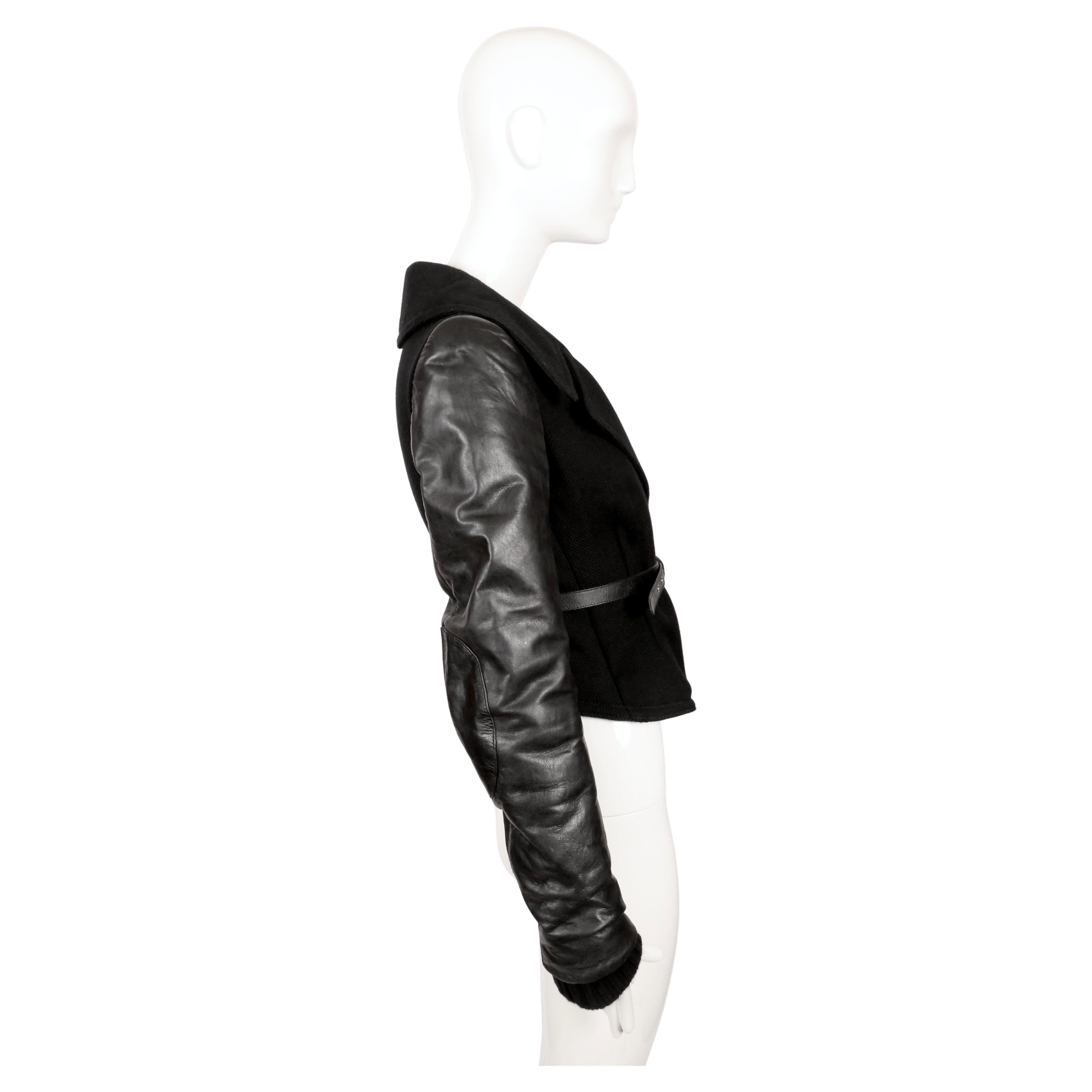 2002 Balenciaga by Nicolas Ghesquiere cappotto nero con maniche in pelle di capra In condizioni buone in vendita a San Fransisco, CA
