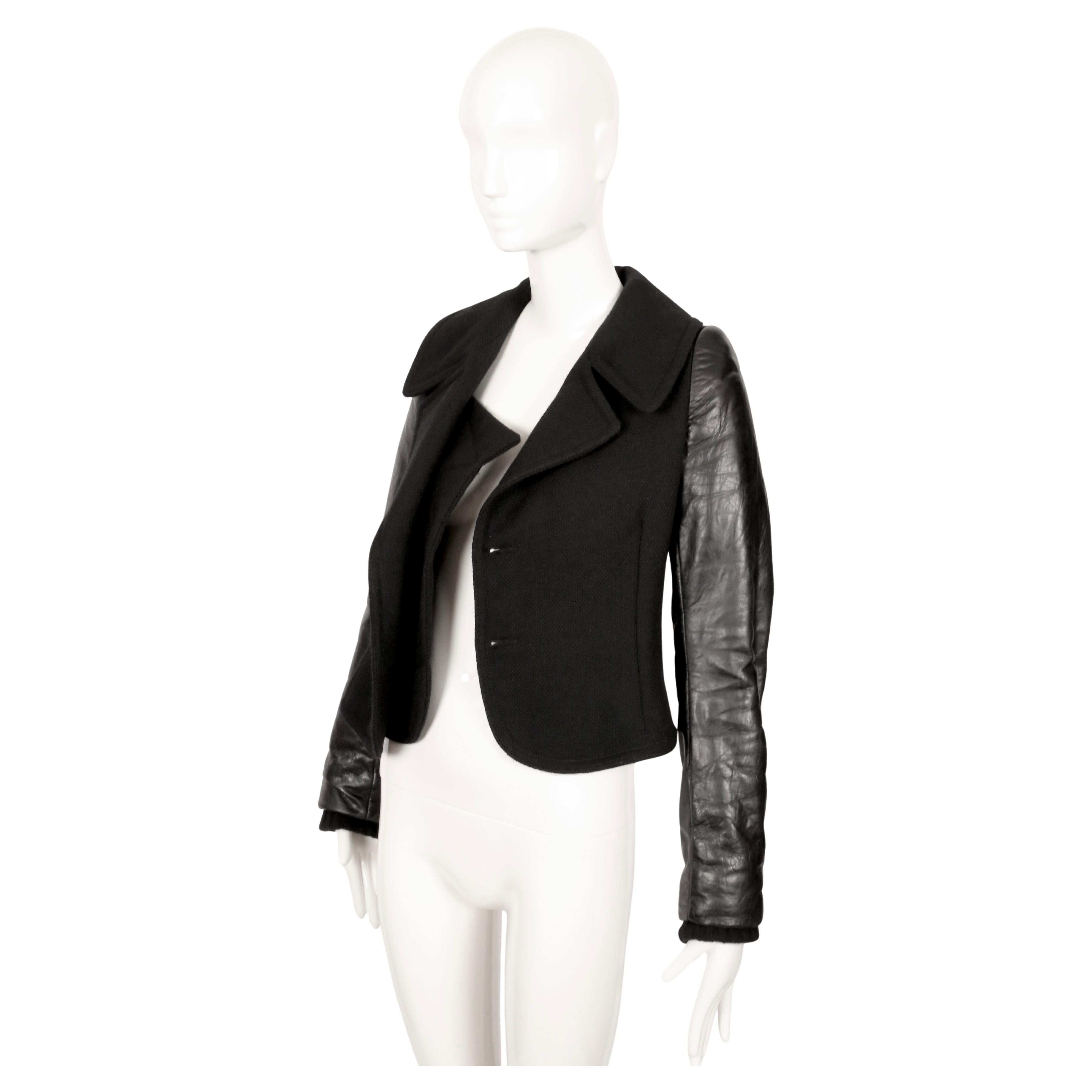 2002 BALENCIAGA Nicolas Ghesquiere cappotto nero RUNWAY con maniche in pelle di capra in vendita 1