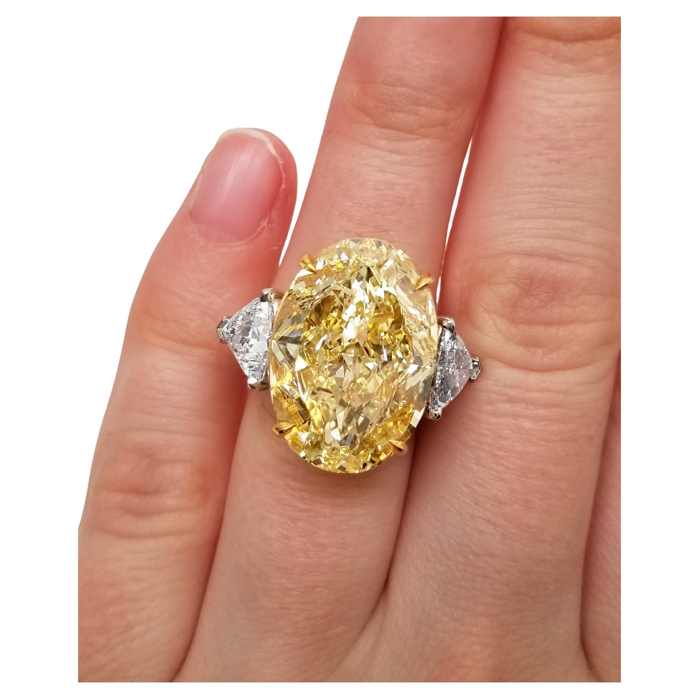 20.02 Carat Fancy Intense Yellow Oval Cut Diamond Engagement Ring Scarselli GIA For Sale