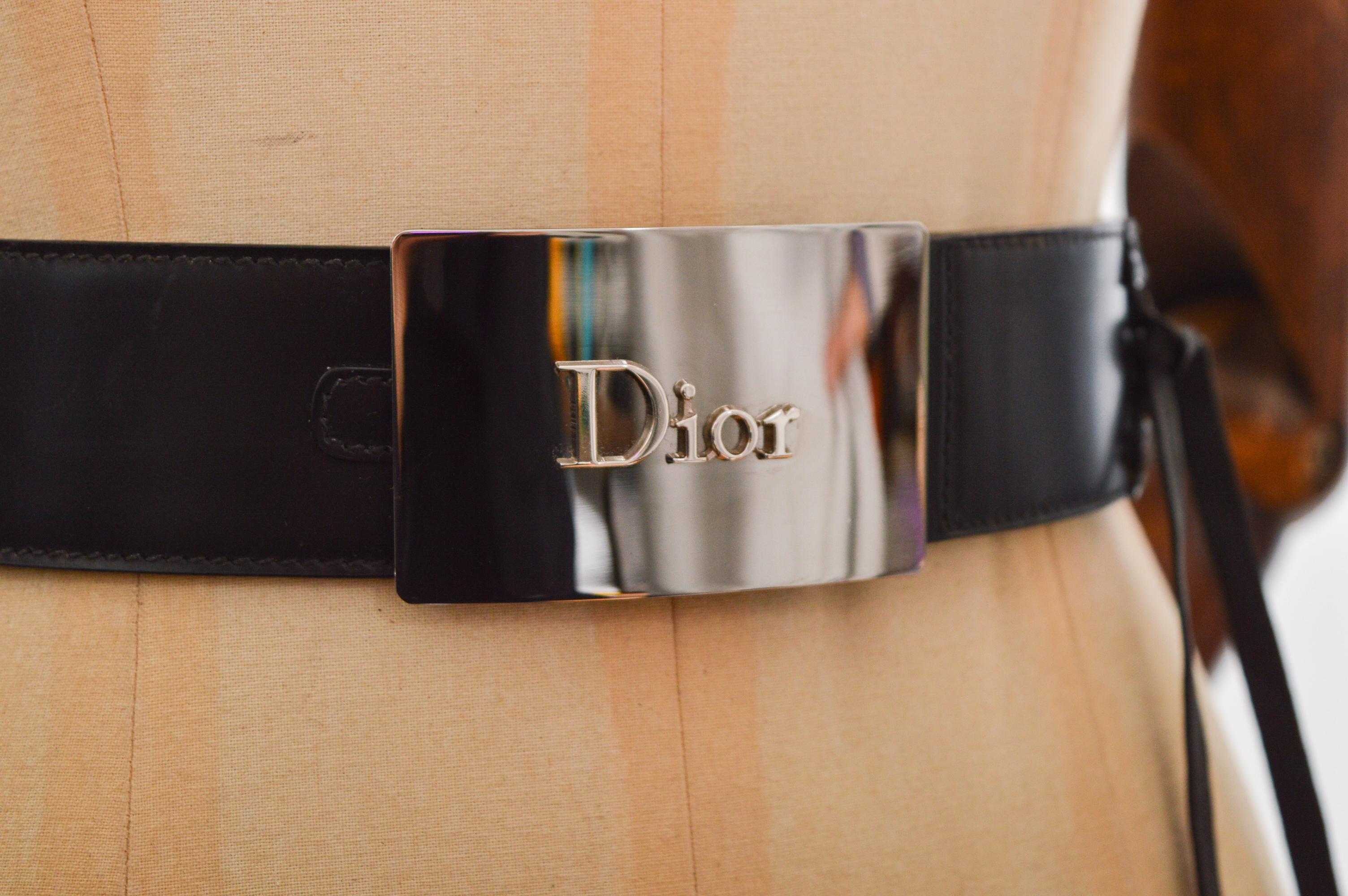 Beige 2002 Christian Galliano for Christian Dior 'Admit It' Cintura a corsetto in pelle nera in vendita