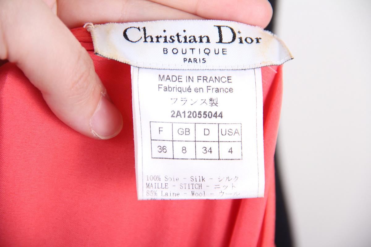 Christian Dior & John Galliano 2002

John Galliano for Christian Dior

Collection: 2002 Fall / winter
Country of manufacture: France
Christian Dior style: 2A12055044
Marked Size: 4 (US) 40 (It) 36 (fr)
This is so beautiful, a great example of