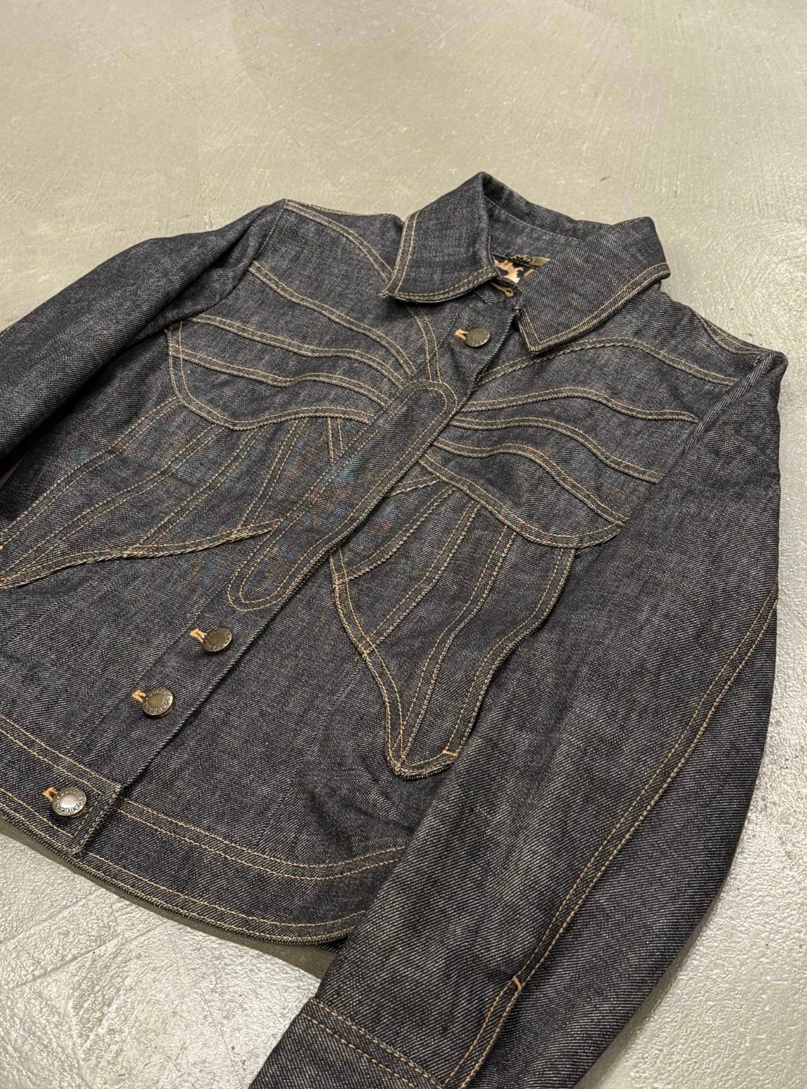 2002 Dolce & Gabbana: giacca in denim con farfalla in vendita 1