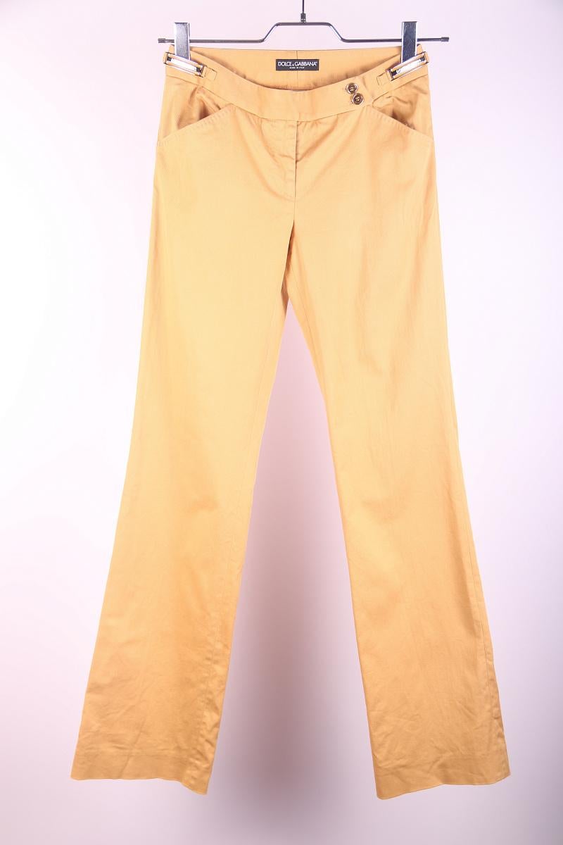Traje prêt-à-porter Dolce & Gabbana Primavera 2002 en venta 1