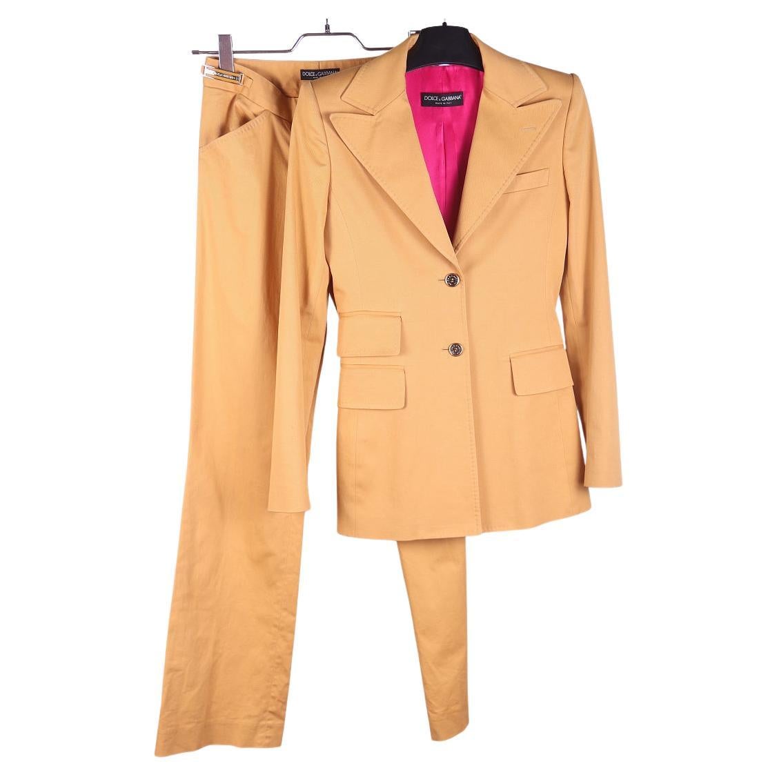 Traje prêt-à-porter Dolce & Gabbana Primavera 2002 en venta