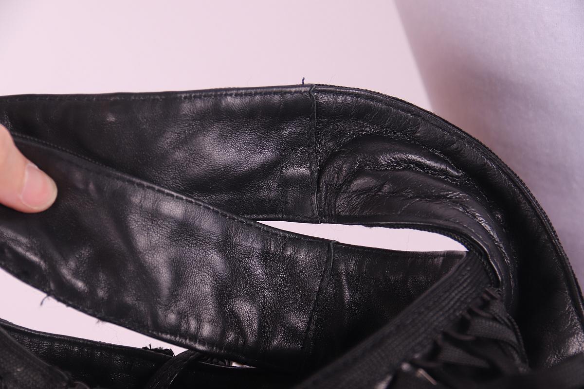 2002 F/W Christian Dior Galliano top corsé de cuero sobre cordones en venta 5