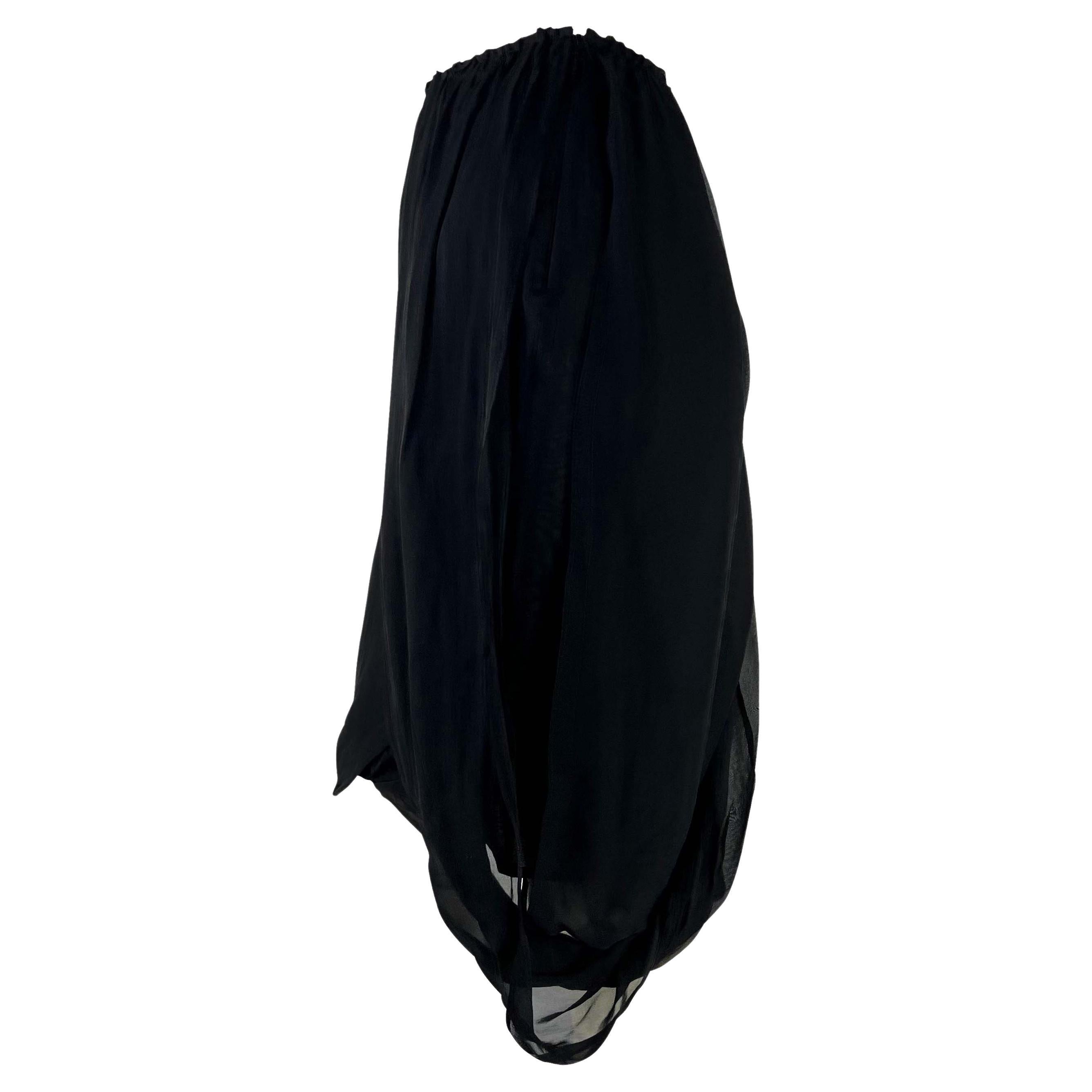 2002 Gucci by Tom Ford Black Silk Chiffon Sheer Skirt In Excellent Condition For Sale In West Hollywood, CA