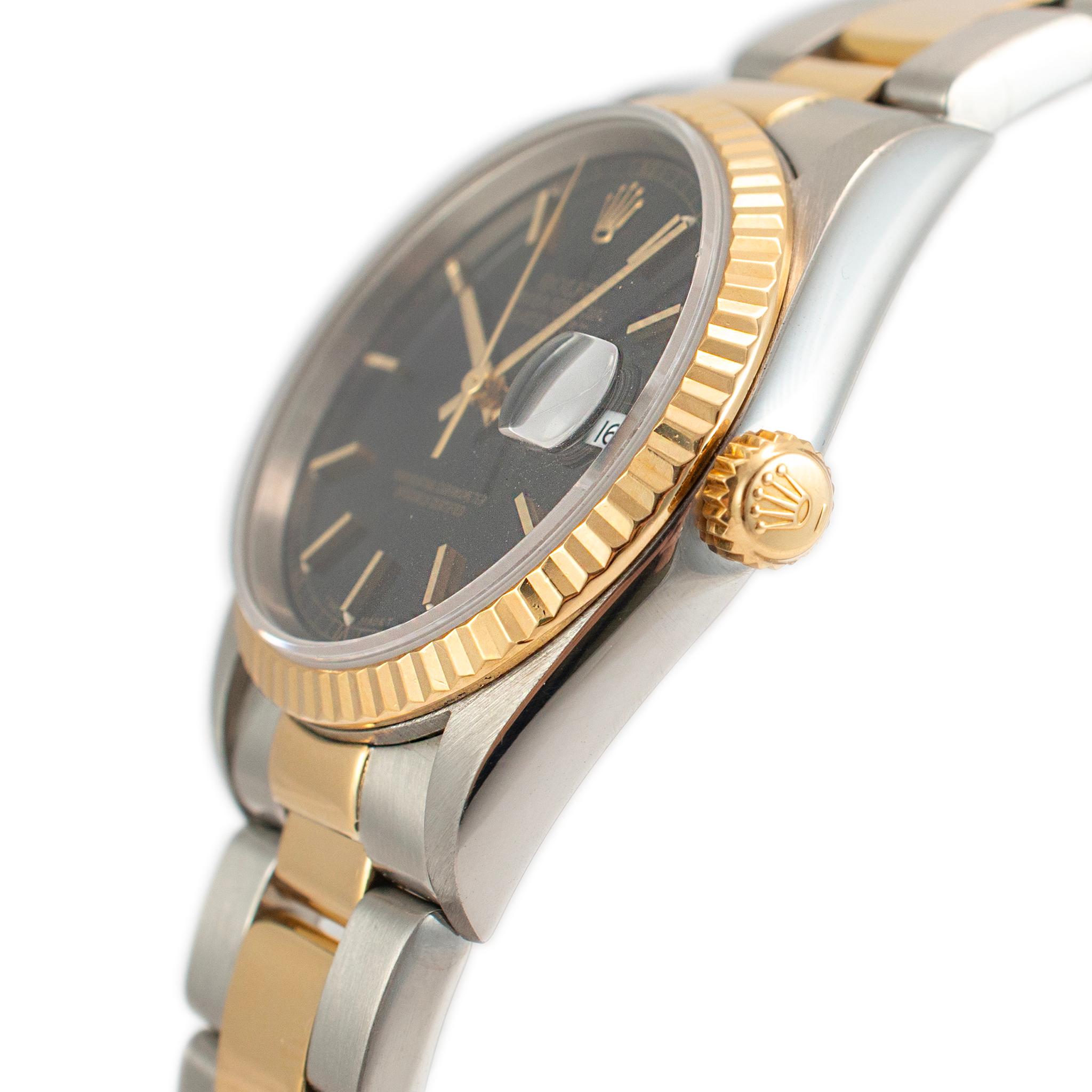 2002 Rolex Datejust 36MM 16203 Two Tone Oyster Yellow Gold Stainless Steel Watch In Excellent Condition In Houston, TX