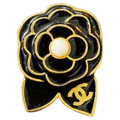 2002 Vintage CHANEL Gold Toned Enameled Camellia Lapel Pin Brooch Black Gold