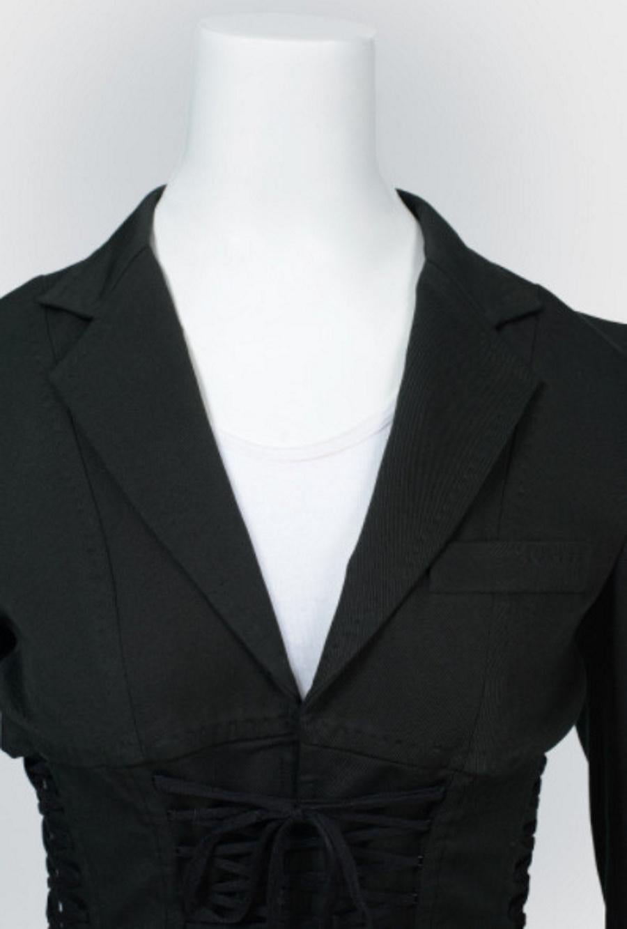 2002 Vintage Dolce & Gabbana Corseted Black Blazer  In New Condition In Montgomery, TX