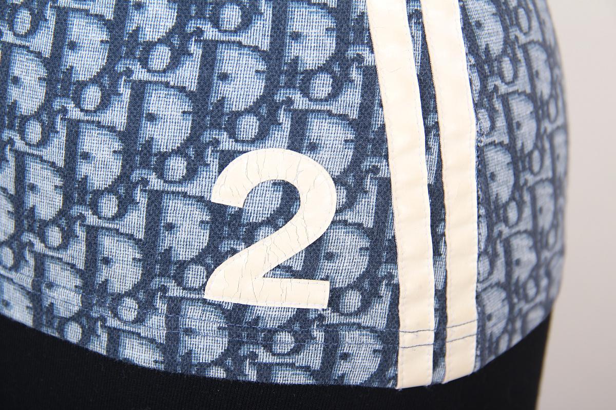 2002 Y2K Christian Dior By John Galliano Chaleco azul Trotter Camiseta sin mangas en Bueno estado para la venta en Алматинский Почтамт, KZ