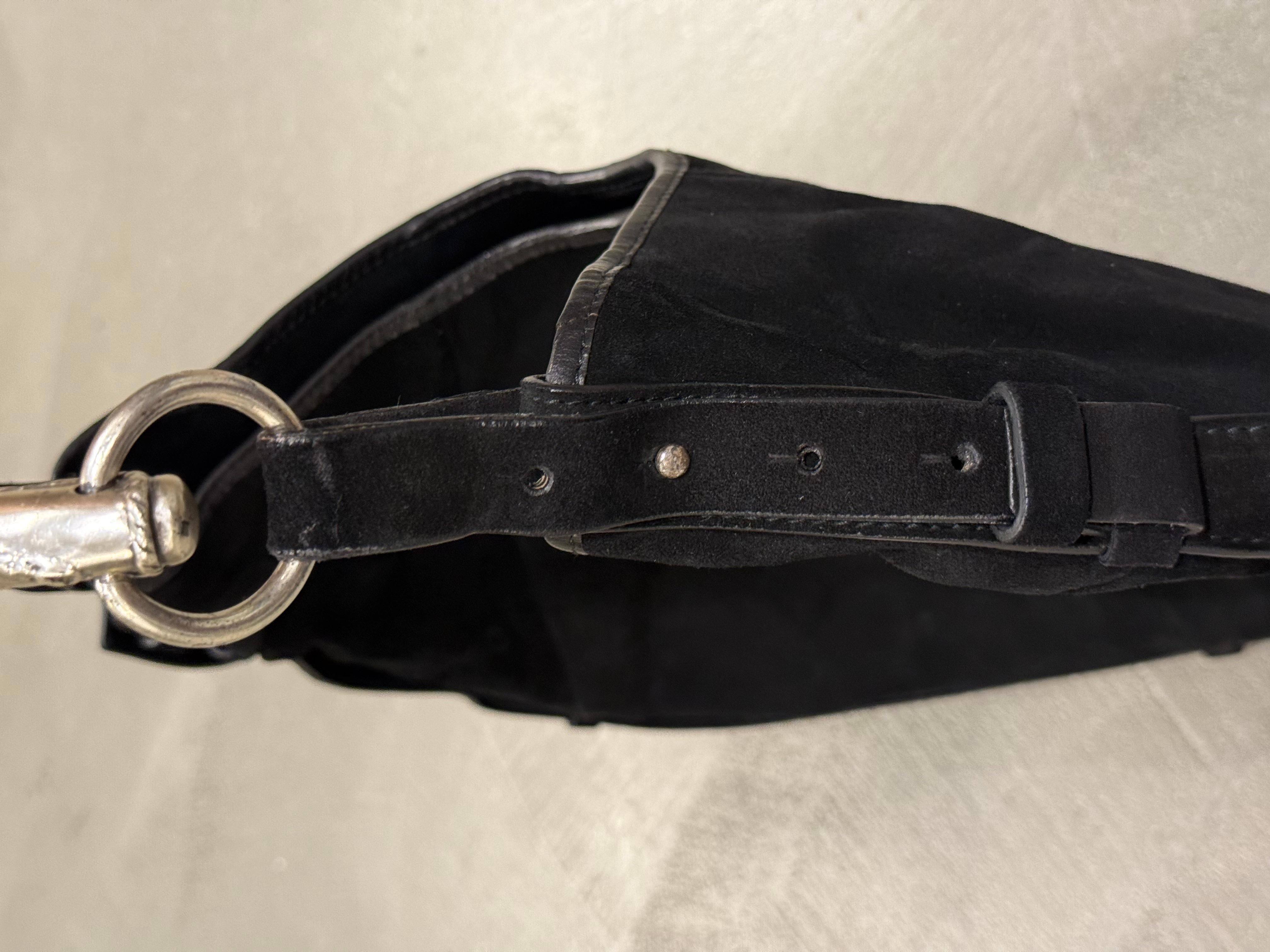 2002 Yves Saint Laurent Mombasa black suede bag en vente 2