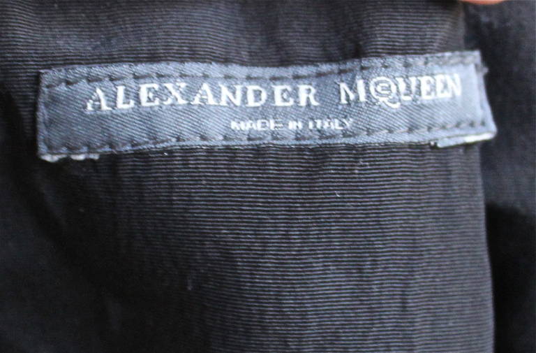 Women's 2003 ALEXANDER MCQUEEN black taffeta dress with pleated hemline trimmed in fur For Sale