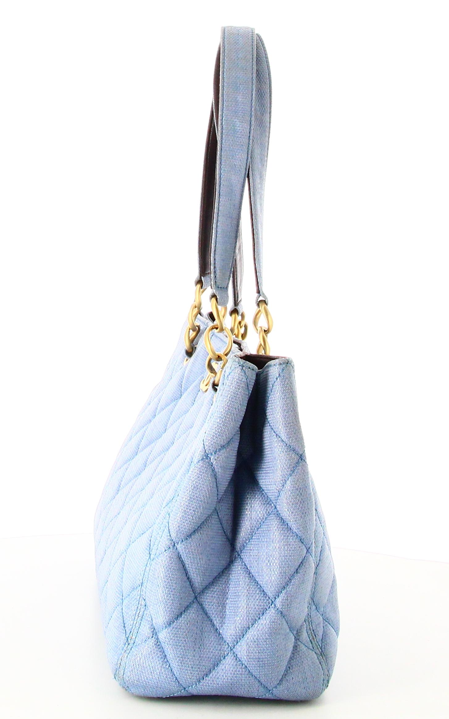 Women's 2003 Chanel Quilted Handbag Sky Blue 