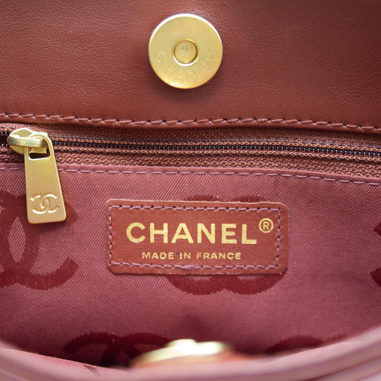 2003 Chanel Terra Cotta Cuir Wild Stitch Small Surpique Tote Bag en vente 2