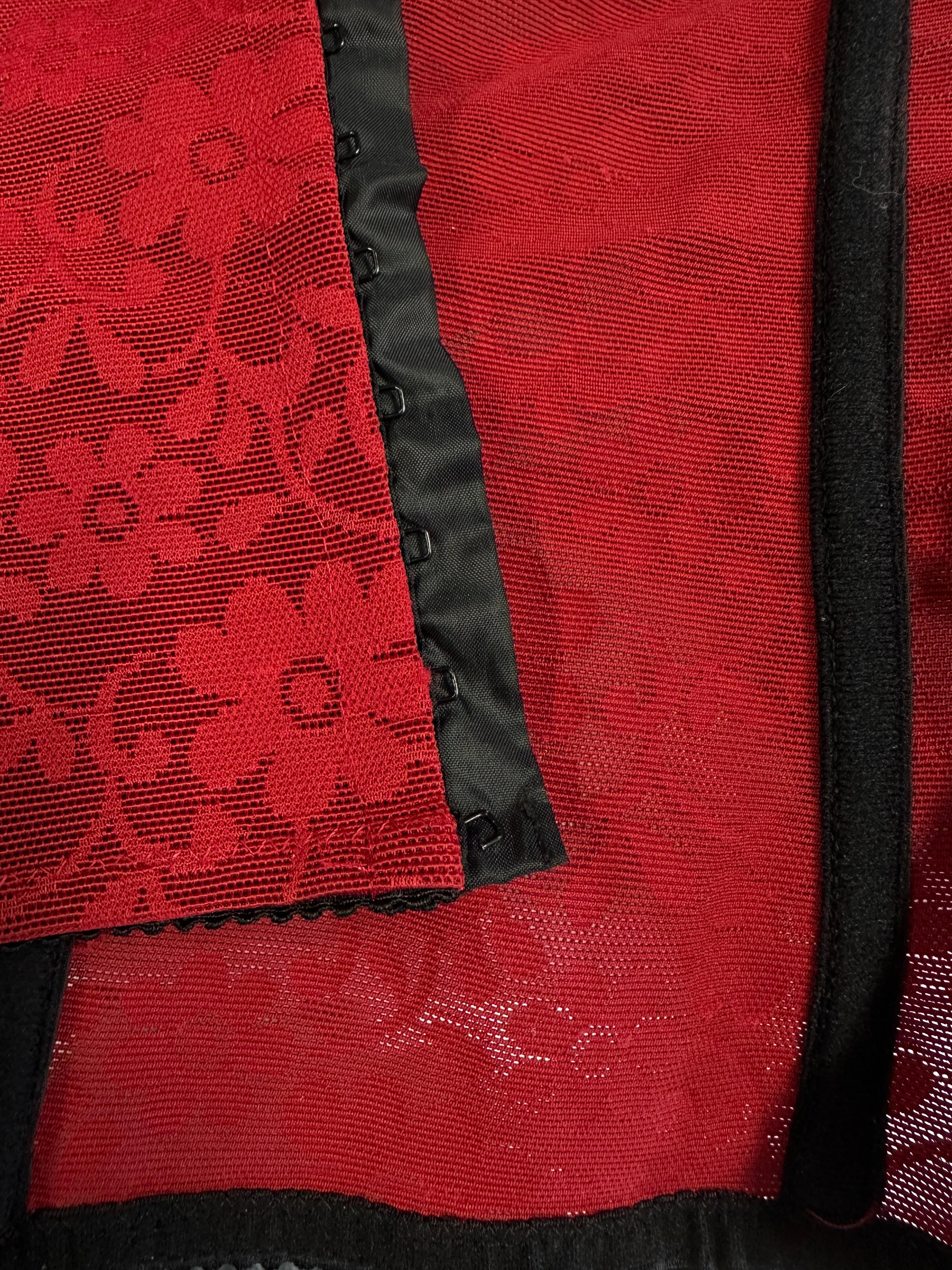 2003 D&G by Dolce & Gabbana red lace sexy bustier corset top For Sale 5