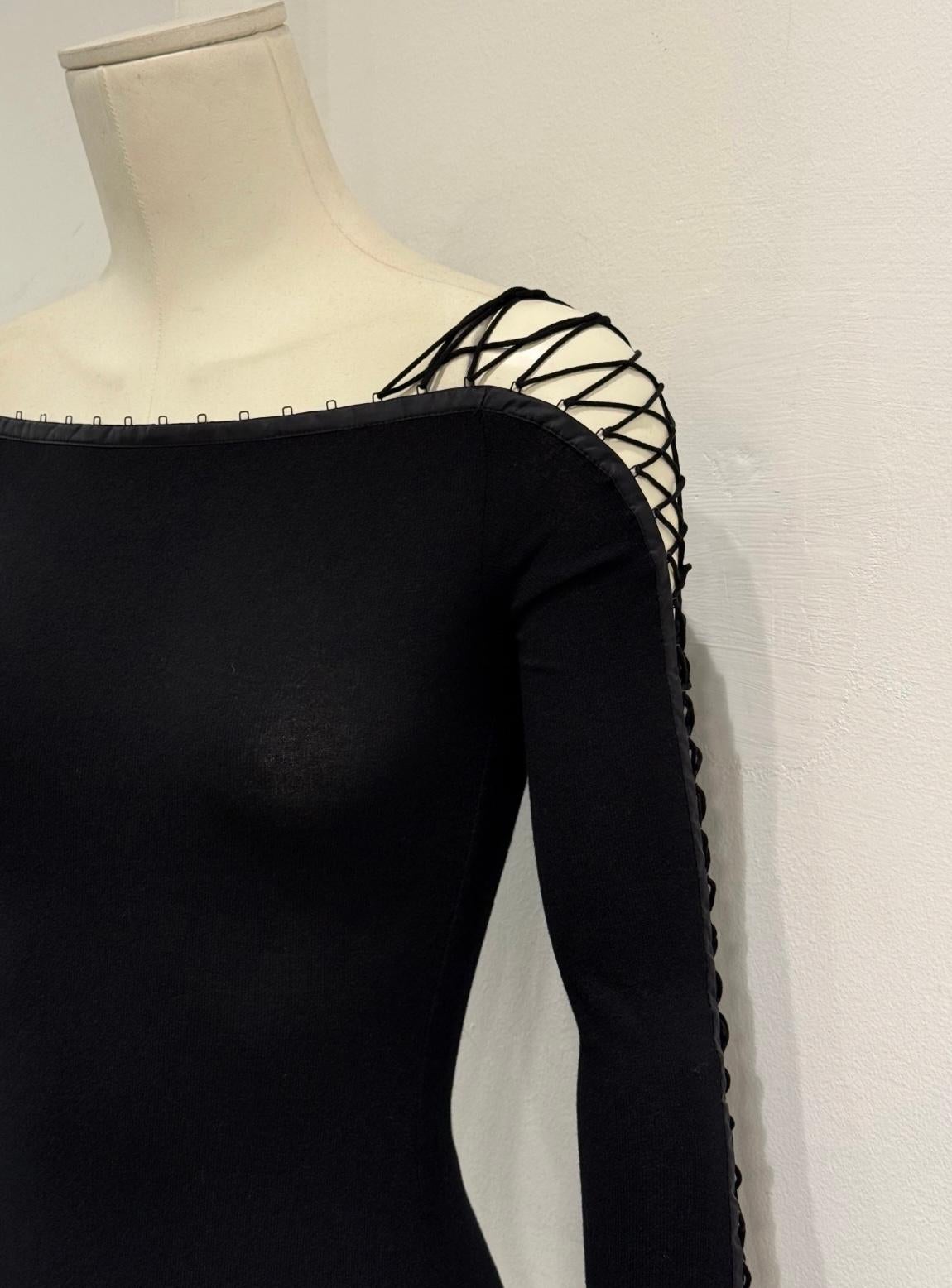 2003 Dolce & Gabbana top bondage con cordones en Excelente estado para la venta en Milano, Lombardia