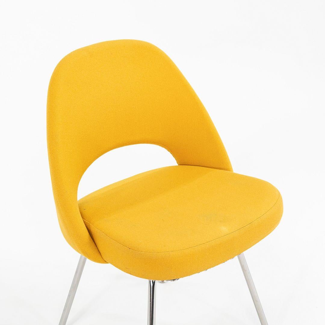 Acier 2003 Eero Saarinen for Knoll Executive Side Chair in Yellow Fabric, Model 72C en vente