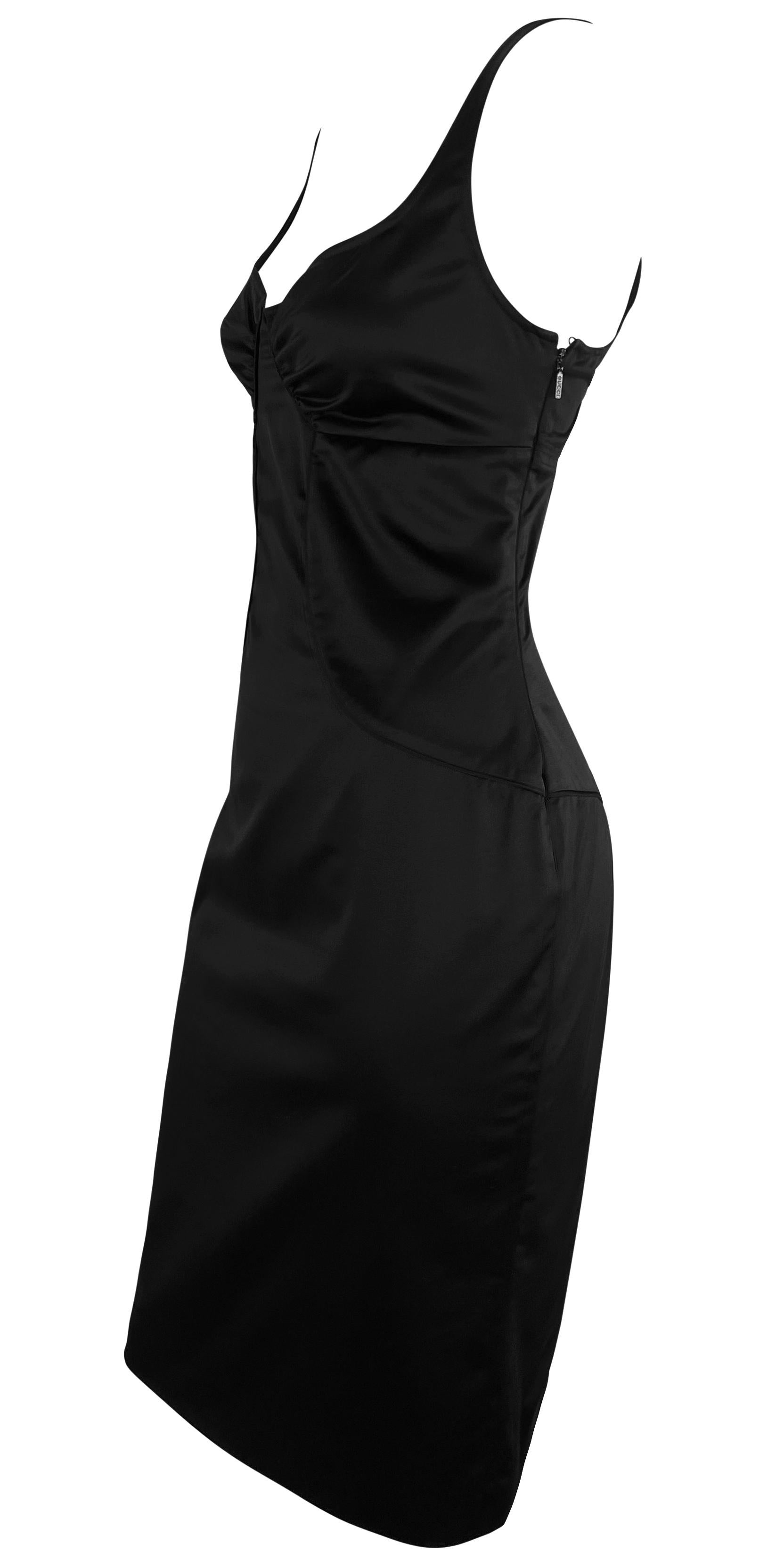 2003 Gucci by Tom Ford Cutout Black Ruched Body Panel Sleeveless Black Dress For Sale 1