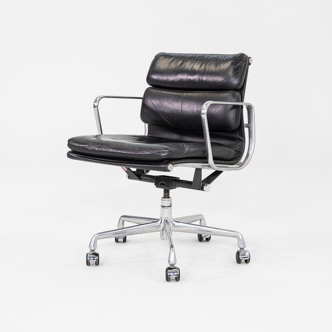 American 2003 Herman Miller Eames Soft Pad Management Desk Chair in Black Leather For Sale