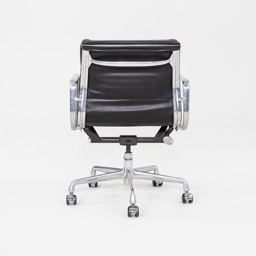 Aluminum 2003 Herman Miller Eames Soft Pad Management Desk Chair in Black Leather For Sale
