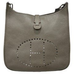 2003 Hermès Evelyne GM Ecorce Clemence Sac à bandoulière en cuir