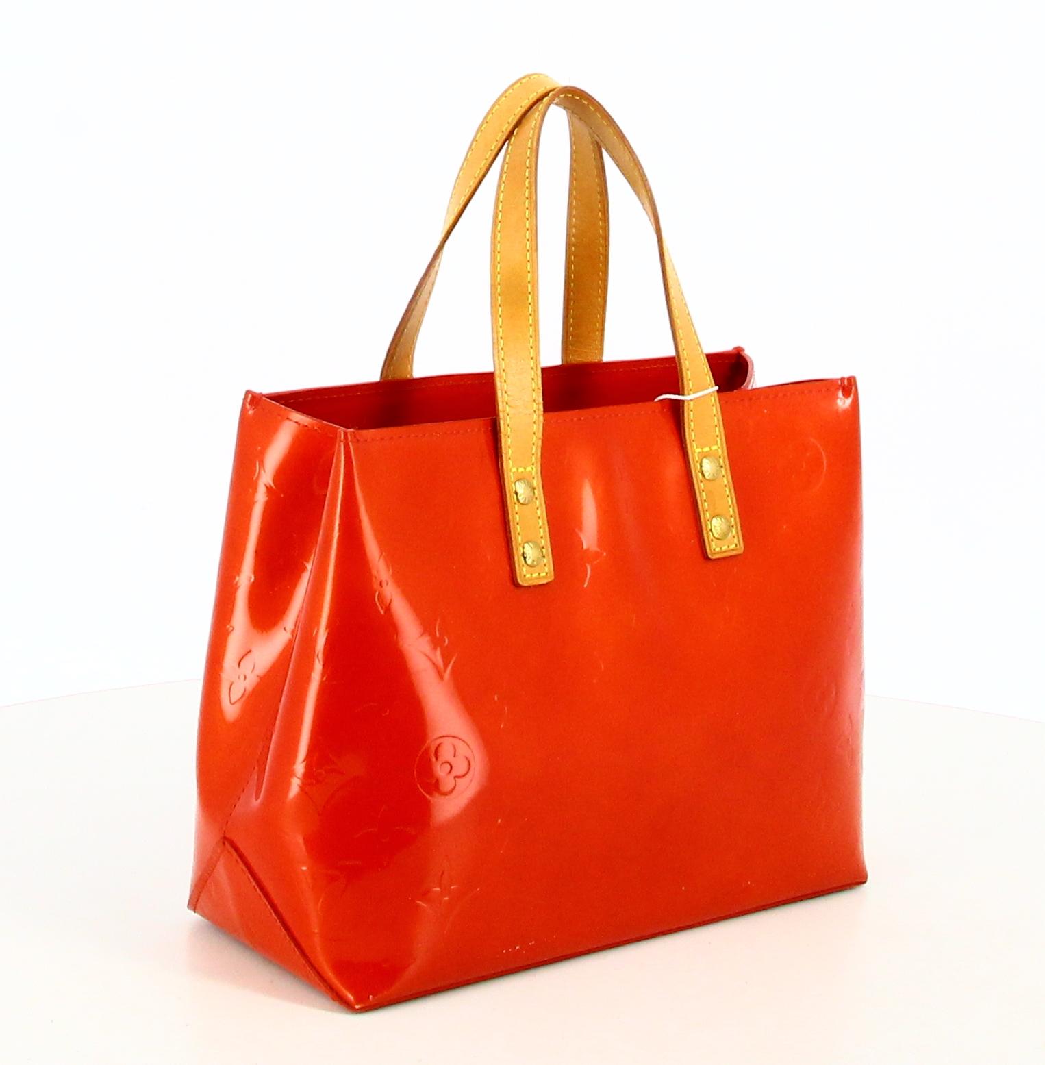 2003 Louis Vuitton Rote Vernis-Handtasche mit Monogramm im Angebot 1