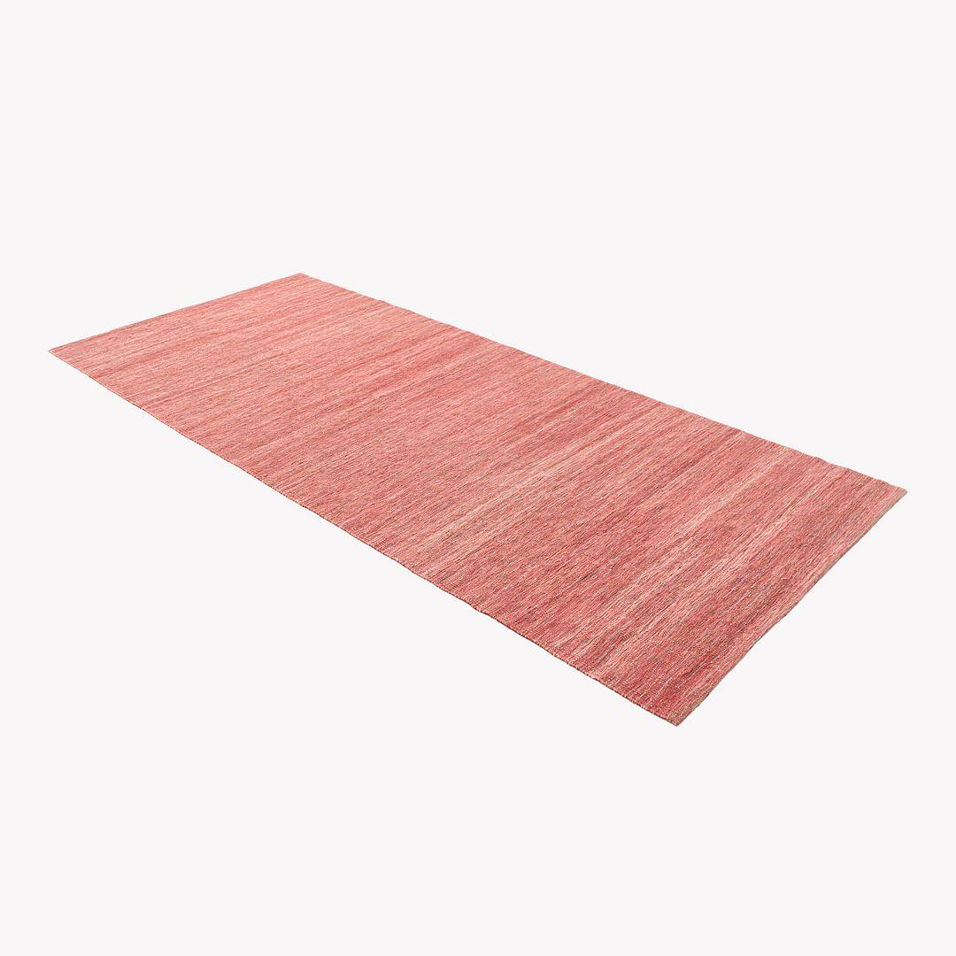 2003 Michaelian & Kohlberg KCast Tapis en laine rouge de Genzyme 4x10ft Bon état - En vente à Philadelphia, PA