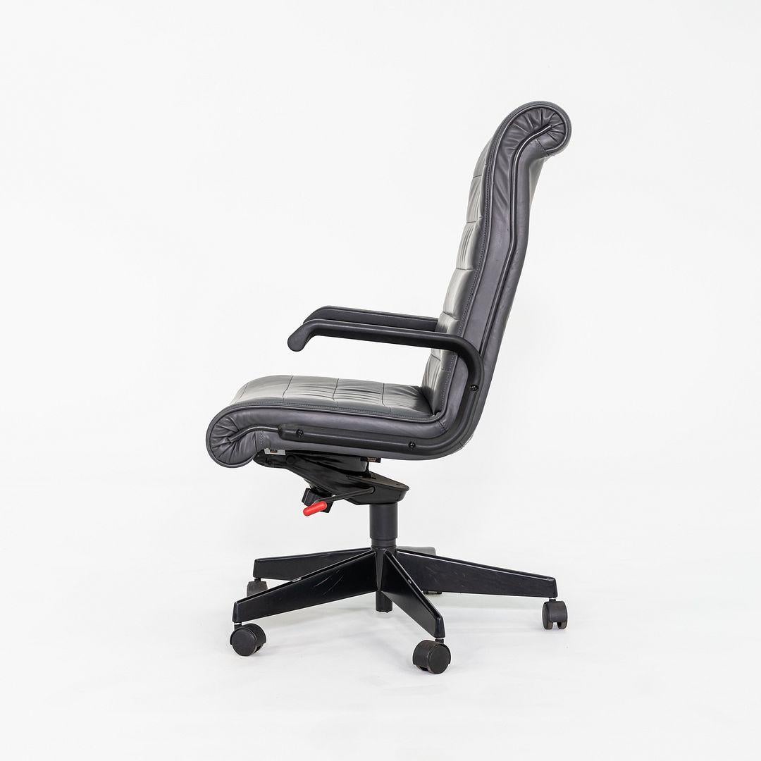 Pelle 2003 Richard Sapper per Knoll Sedia da scrivania executive in pelle grigia 2x Disponibile in vendita