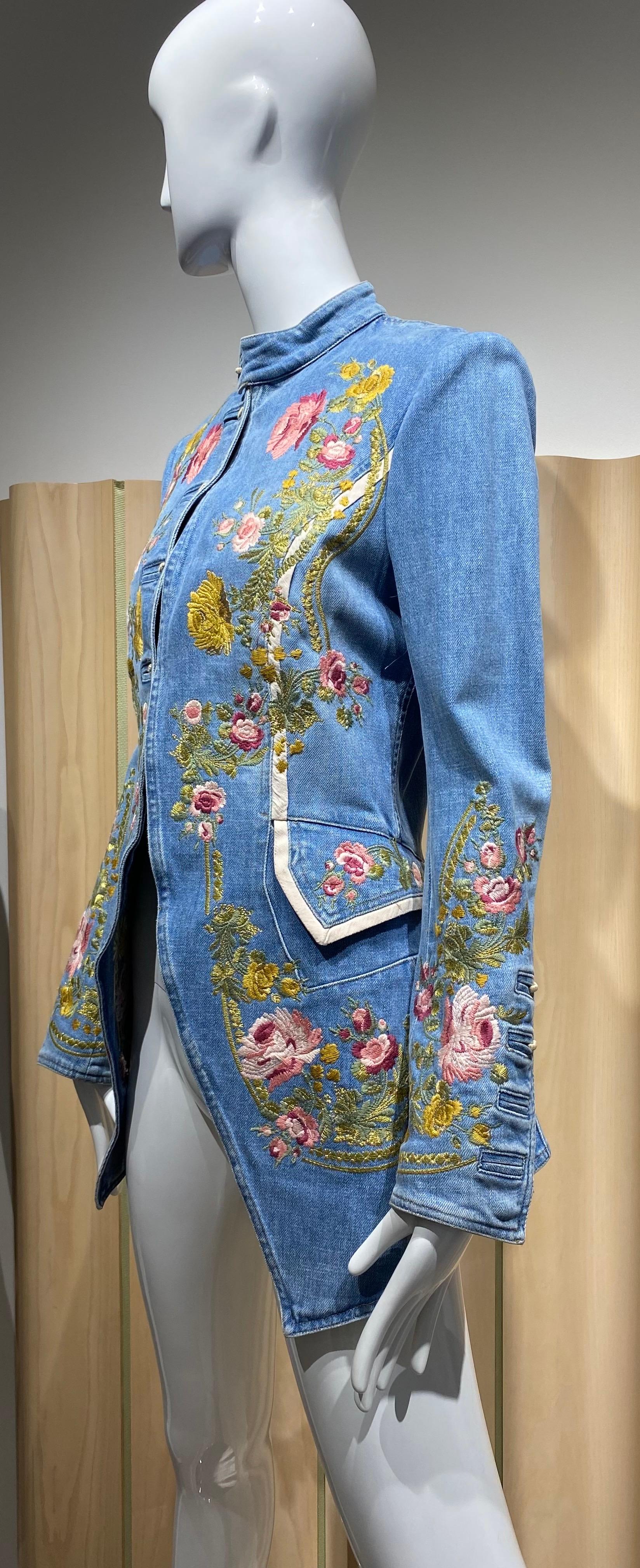 2003 Roberto Cavalli Embroidered Denim Jacket In Excellent Condition For Sale In Beverly Hills, CA