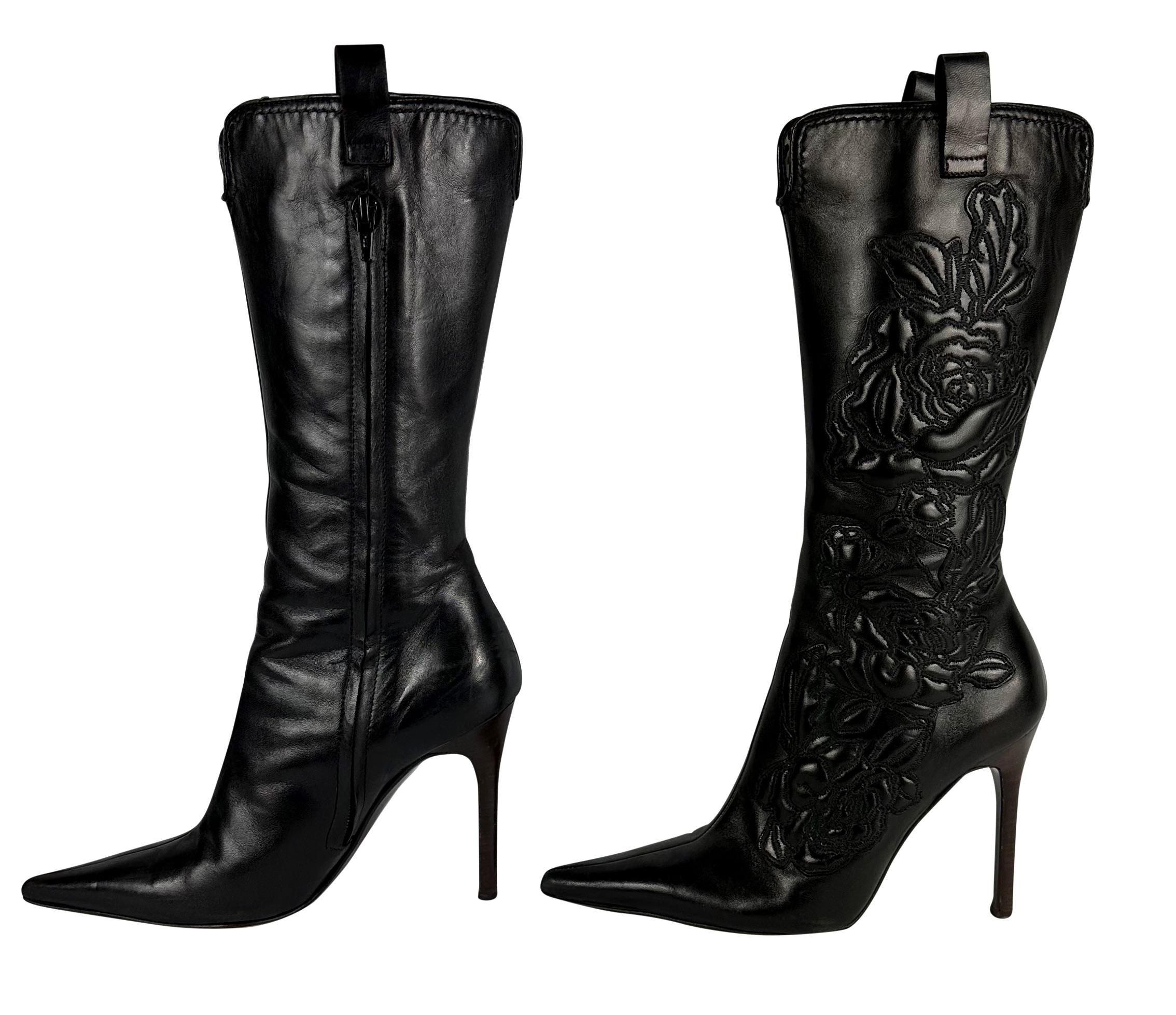 2003 Roberto Cavalli Rose Embroidered Black Leather Heeled Boots 37 IT  In Good Condition In West Hollywood, CA