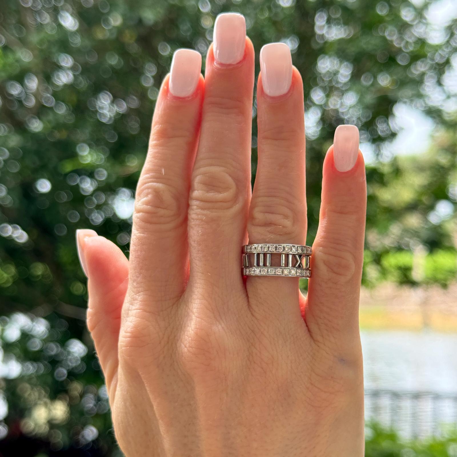 Round Cut 2003 Tiffany & Co. Atlas 18 Karat White Gold Diamond Band Ring Italy Size 7
