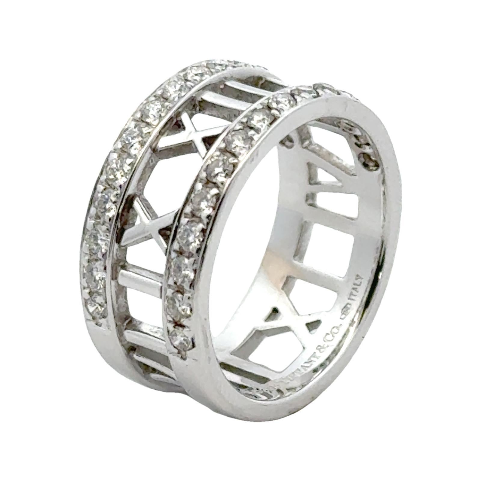 2003 Tiffany & Co. Atlas 18 Karat White Gold Diamond Band Ring Italy Size 7 In Excellent Condition In Boca Raton, FL