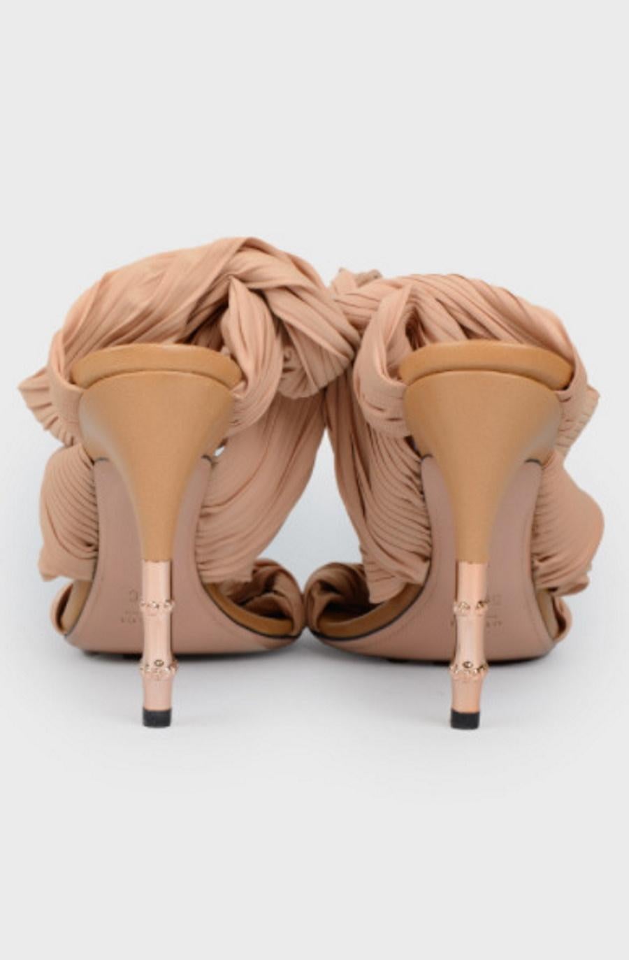 gucci nude heel