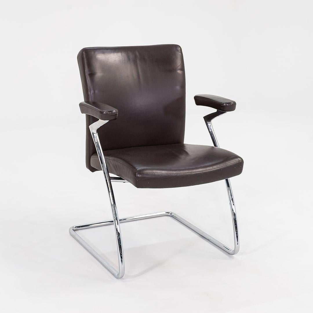 Acier 2003 Chaises à accoudoirs en acier et cuir Brown de la collection The Collective de Walter Knoll en vente