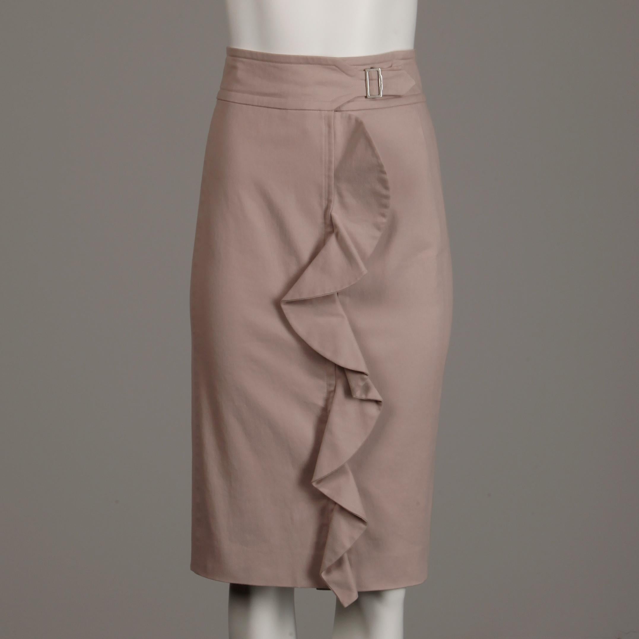 2003 Yves Saint Laurent by Tom Ford Pink Ruffle Jacket + Skirt Suit Ensemble YSL For Sale 8