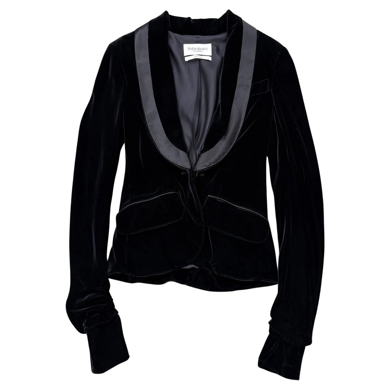 blazer de esmoquin 2003 Yves Saint Laurent by Tom Ford con solapa chal de satén en venta