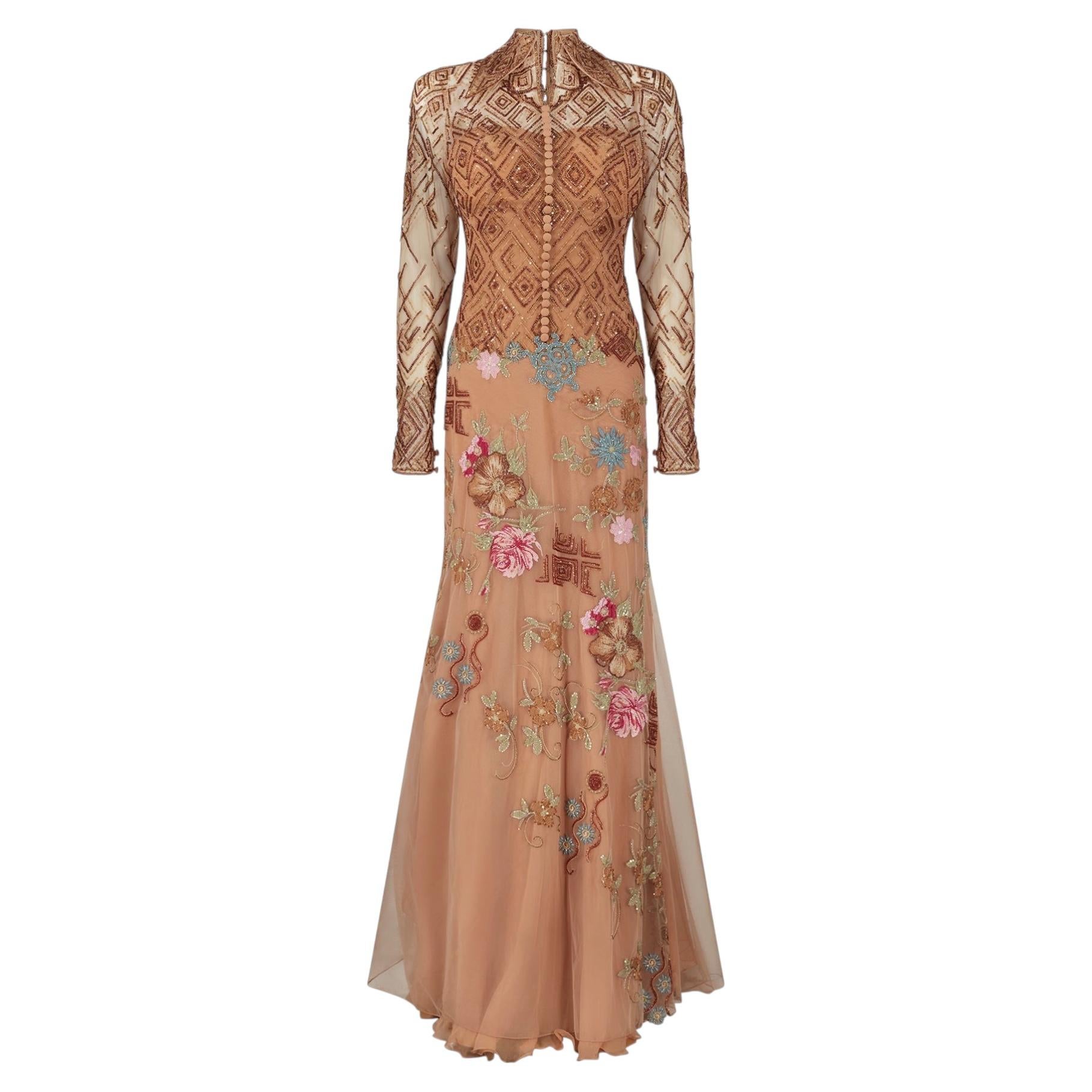 Robe haute couture Zuhair Murad 2003, à manches longues, de couleur beige