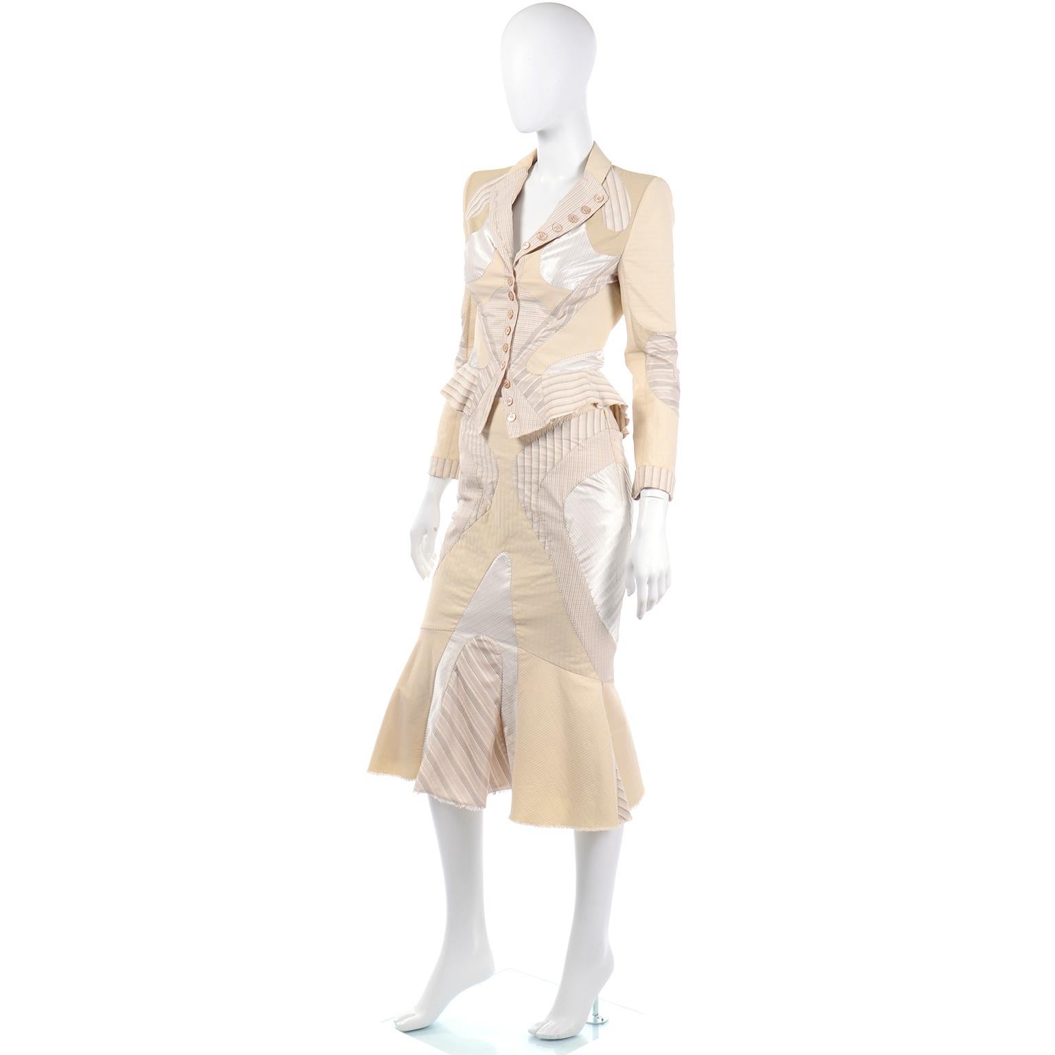 2004  Alexander McQueen - Costume jupe et veste patchwork de défilé Pour femmes en vente