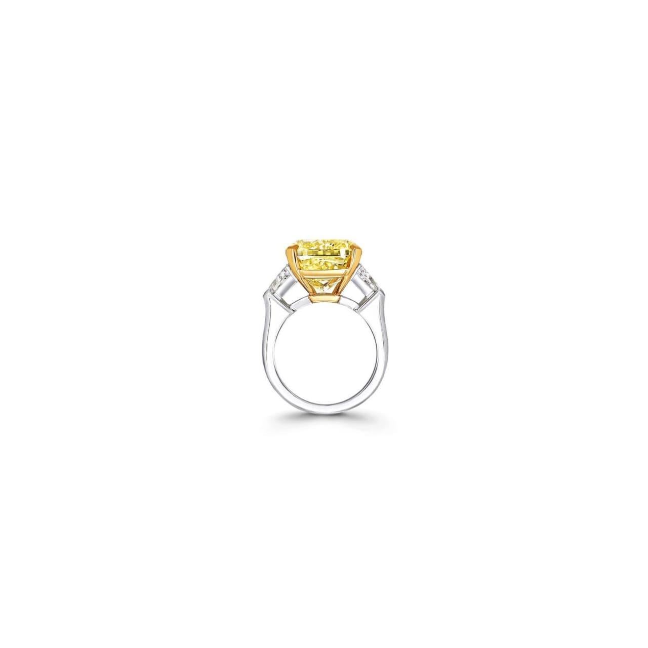 Cushion Cut 20.04-Carat Fancy Yellow Diamond Ring  Rare Color  VS2 Clarity For Sale