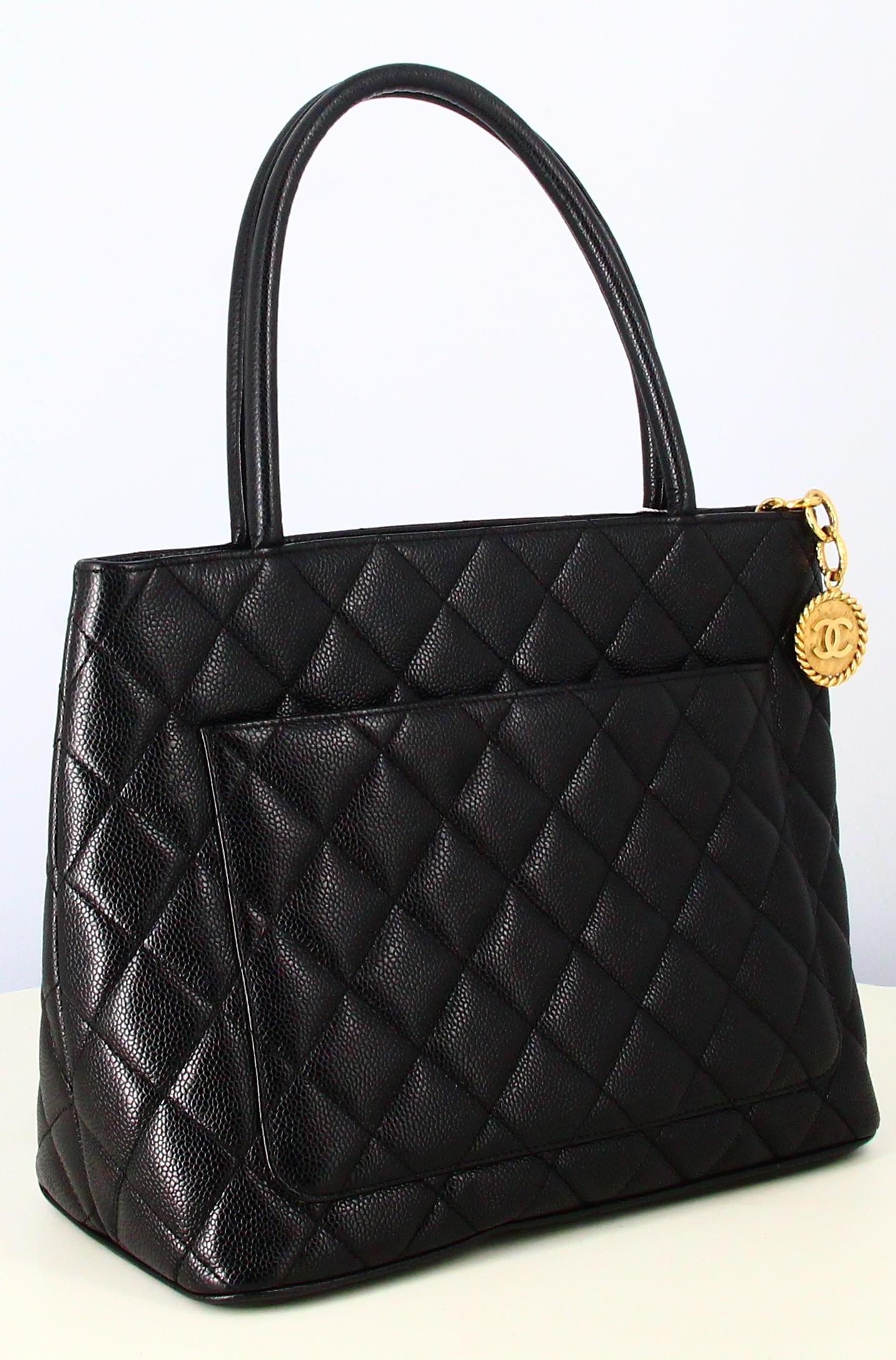 Chanel caviar medallion tote bag hotsell